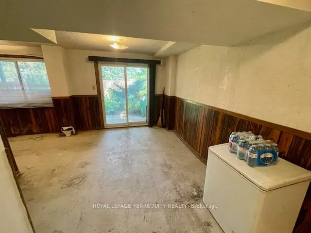 1755 Rathburn Road E, #56