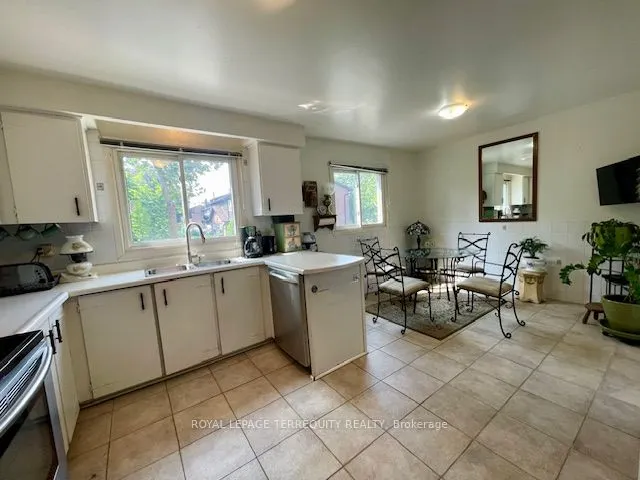 1755 Rathburn Road E, #56