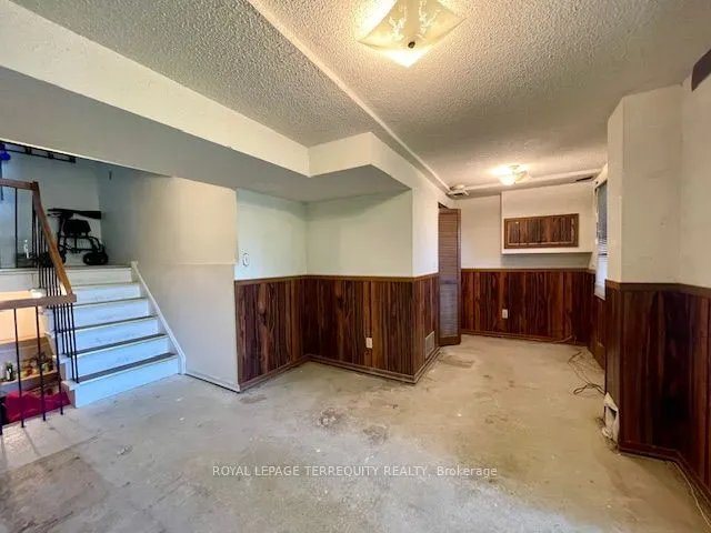 1755 Rathburn Road E, #56