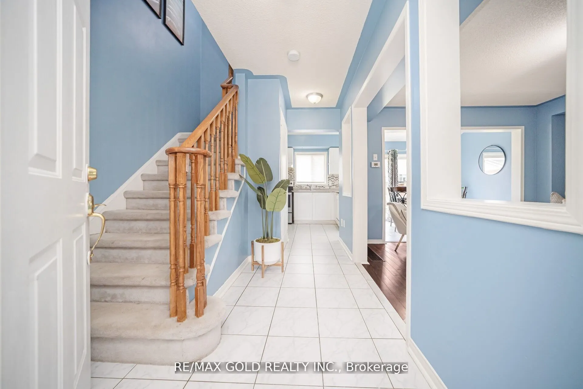 108 Black Forest Drive N