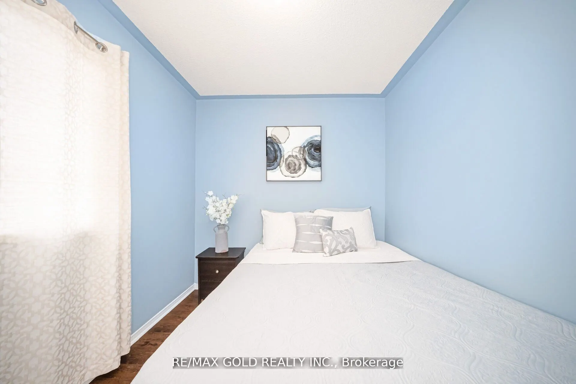 108 Black Forest Drive N