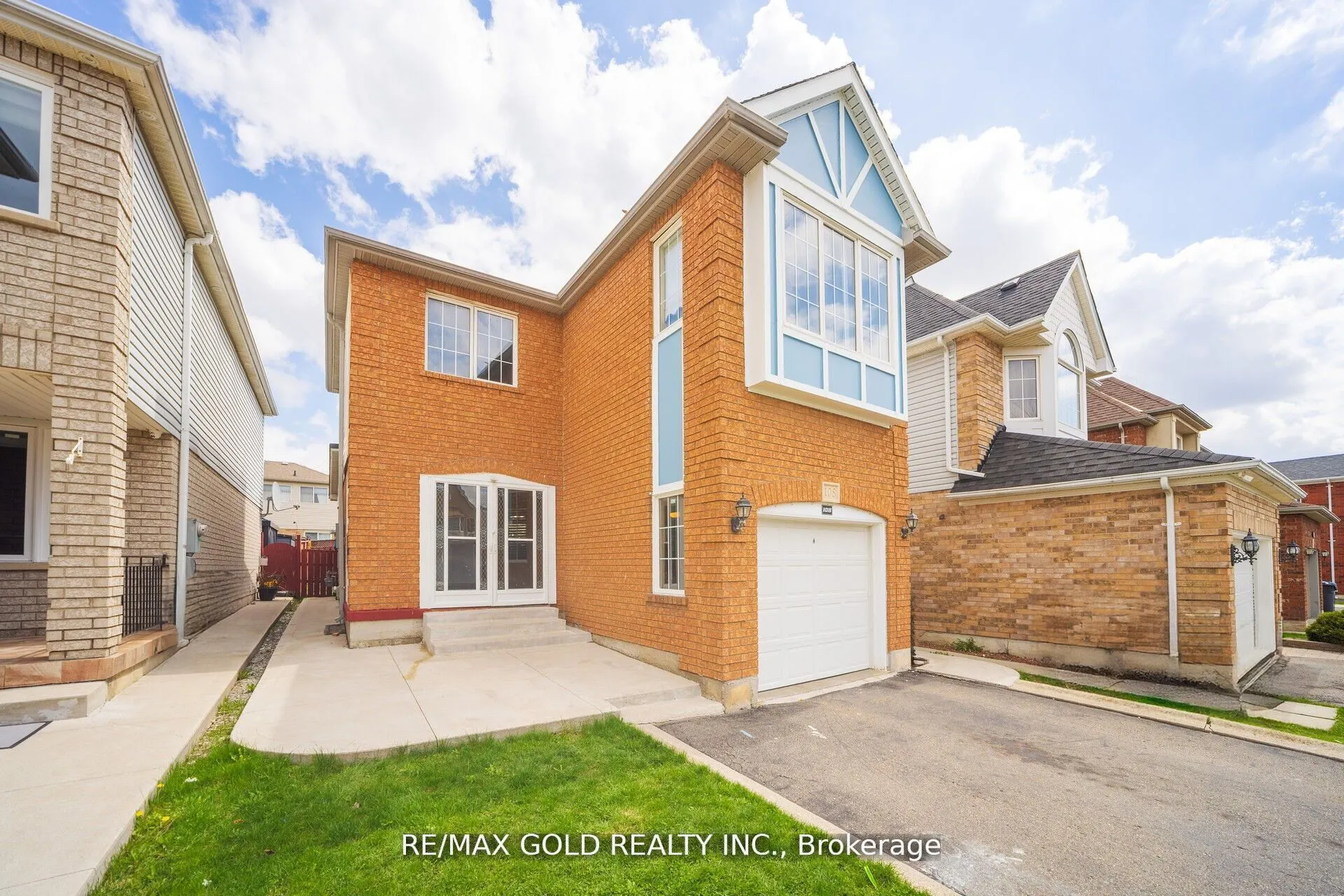 108 Black Forest Drive N