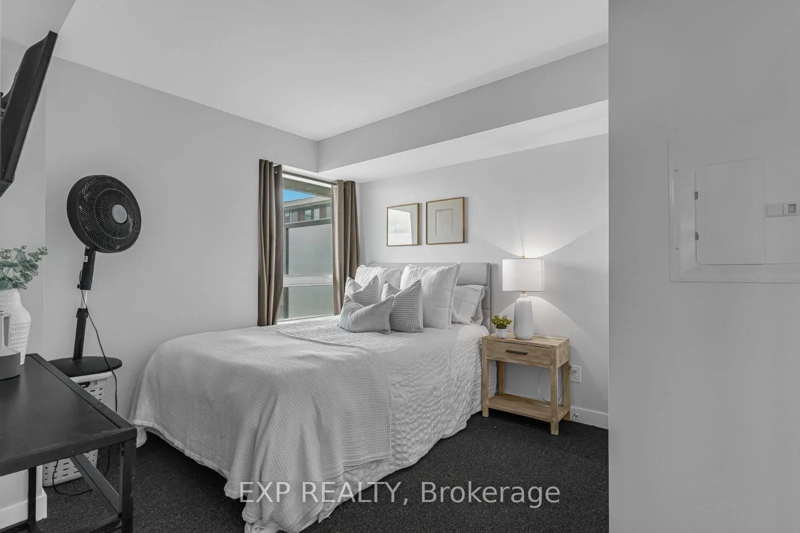 160 Flemington Road, #1304