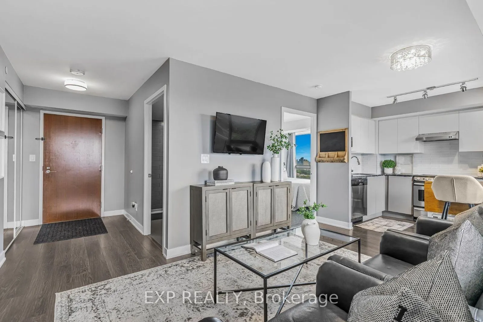 160 Flemington Road, #1304