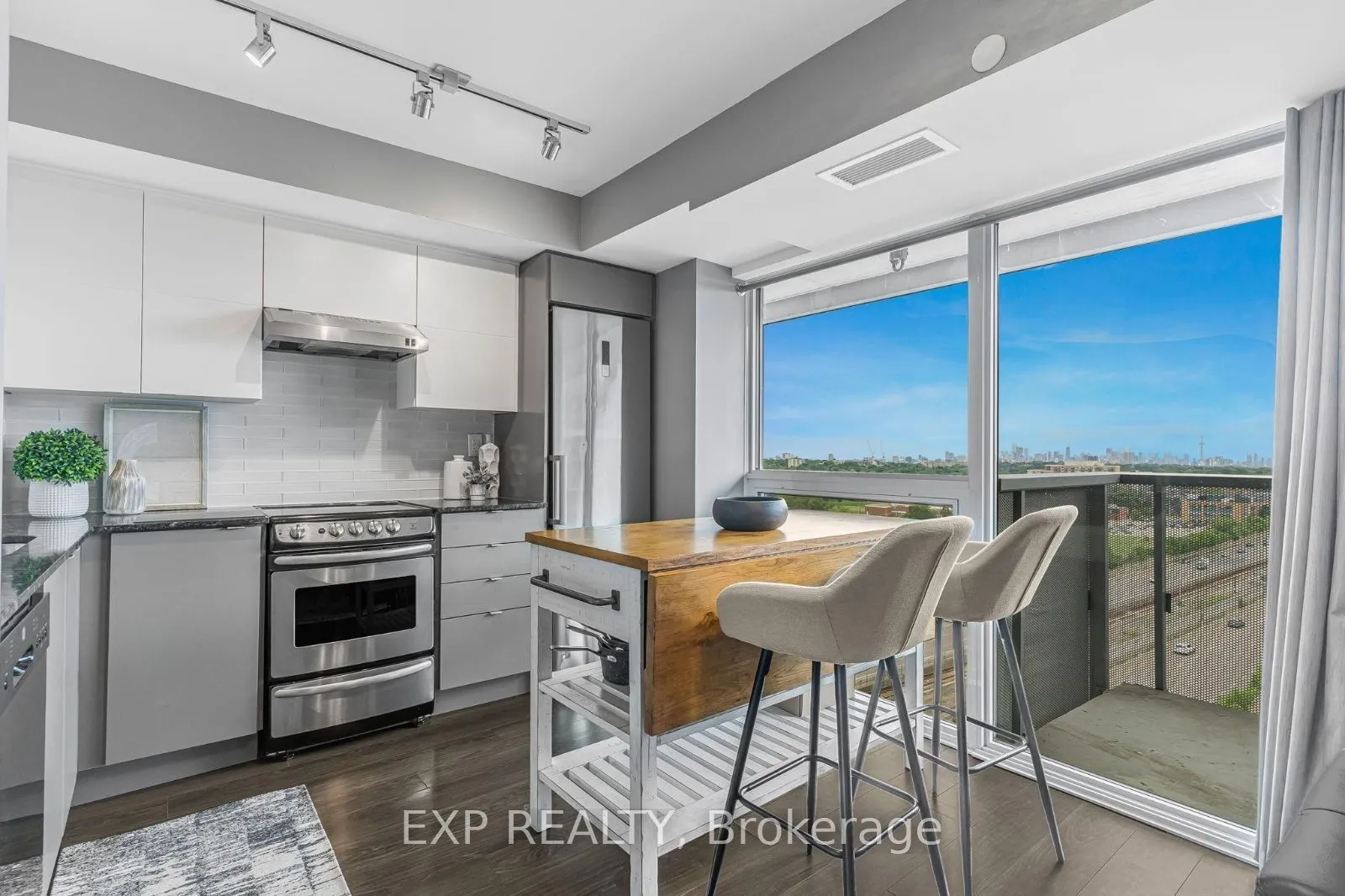 160 Flemington Road, #1304