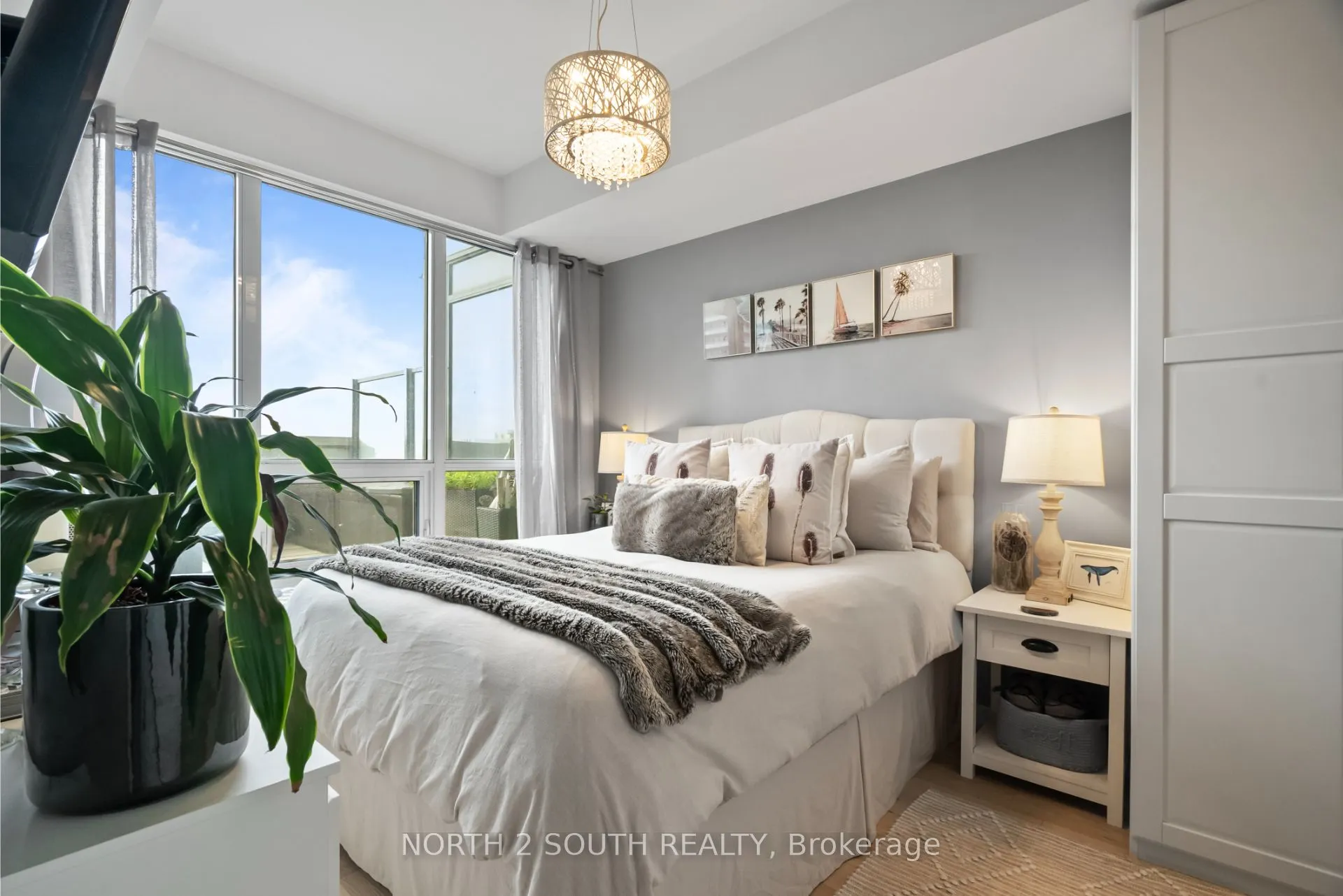 2200 Lake Shore Boulevard W, #622