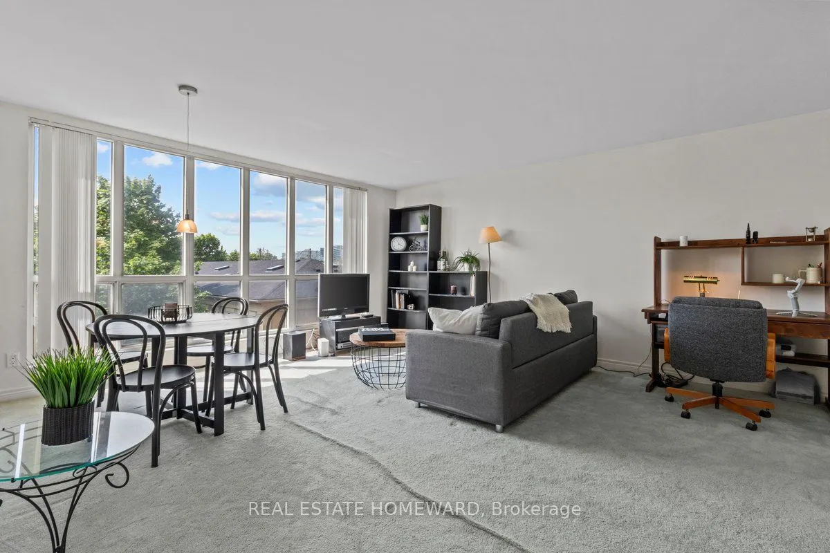 2285 Lake Shore Boulevard W, #203