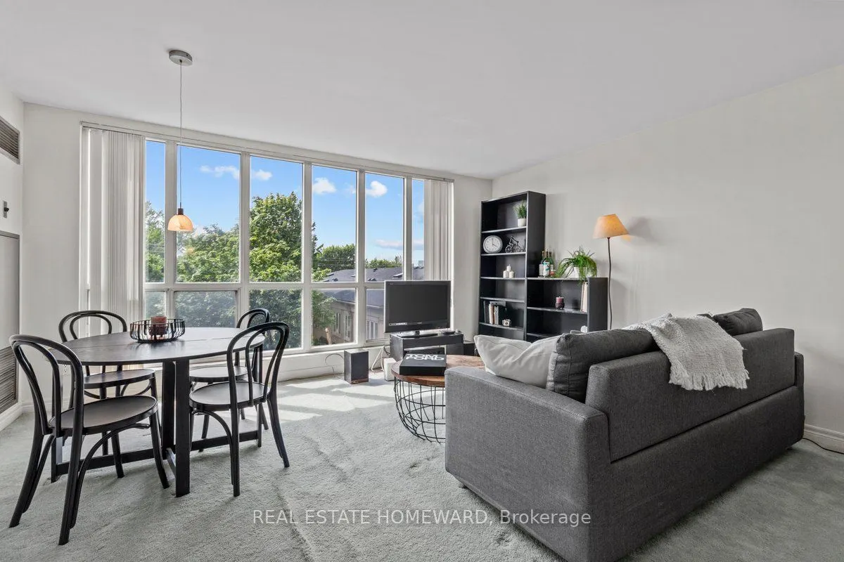2285 Lake Shore Boulevard W, #203