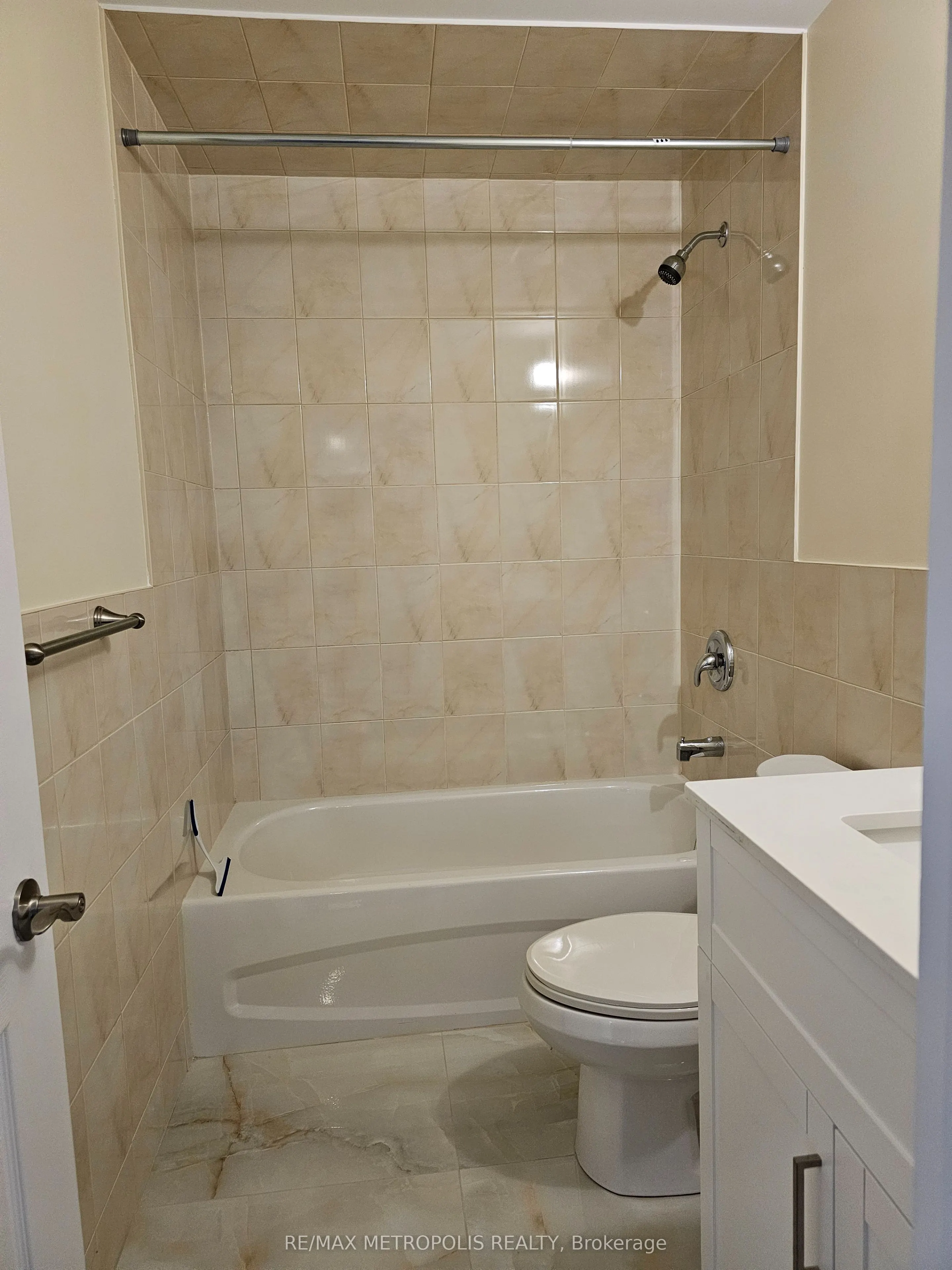 25 Stoneylake Avenue, #BSMT