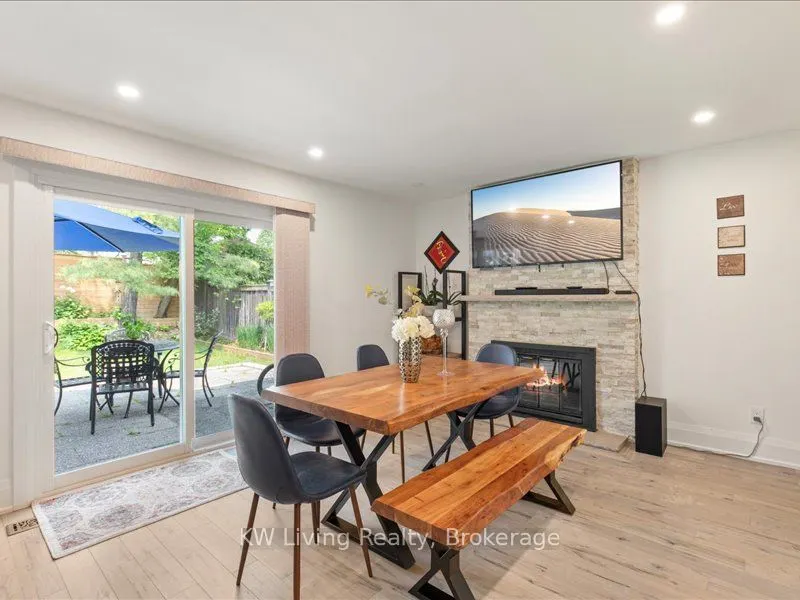 2816 Constable Road