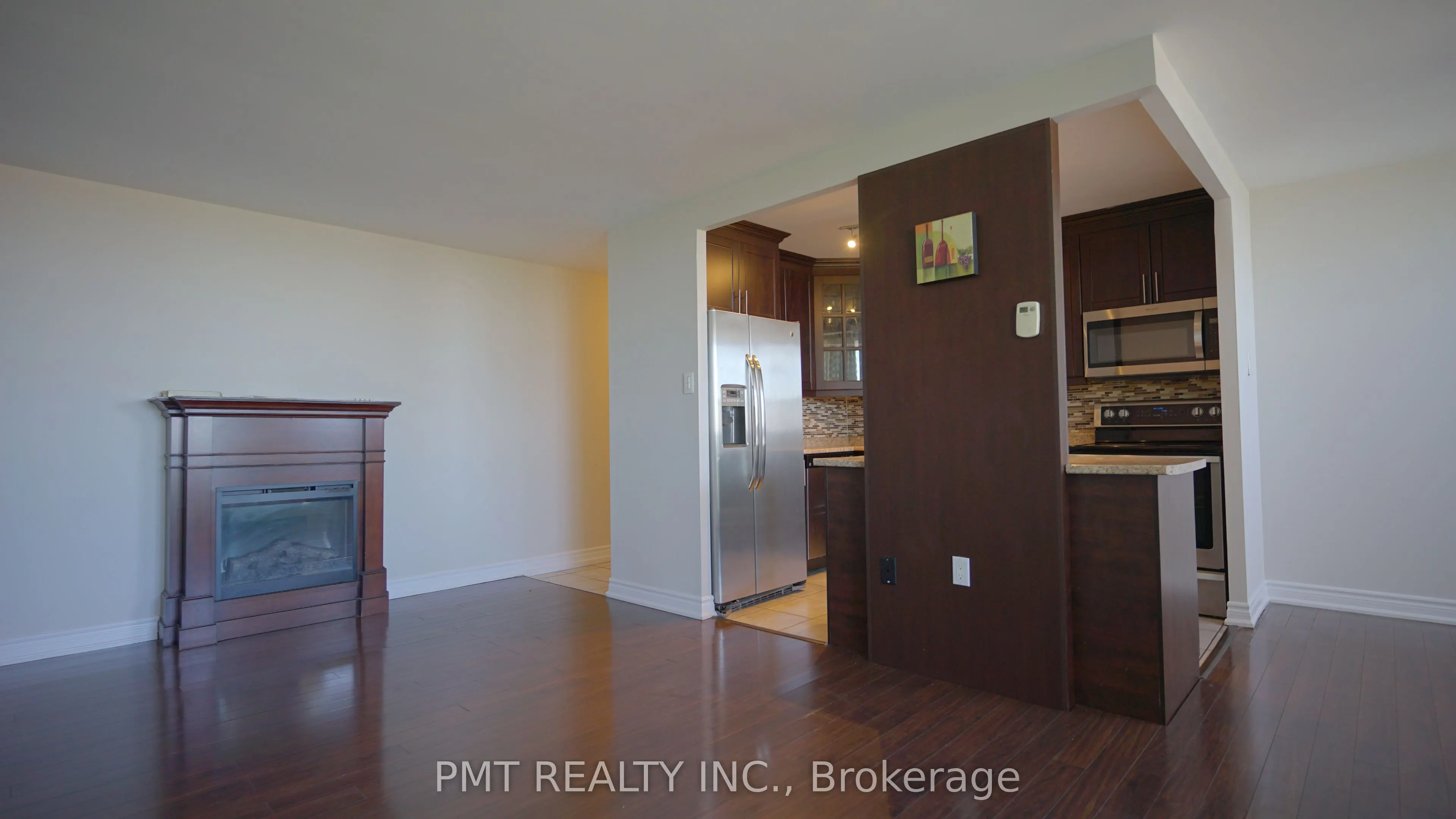 530 Lolita Gardens, #904