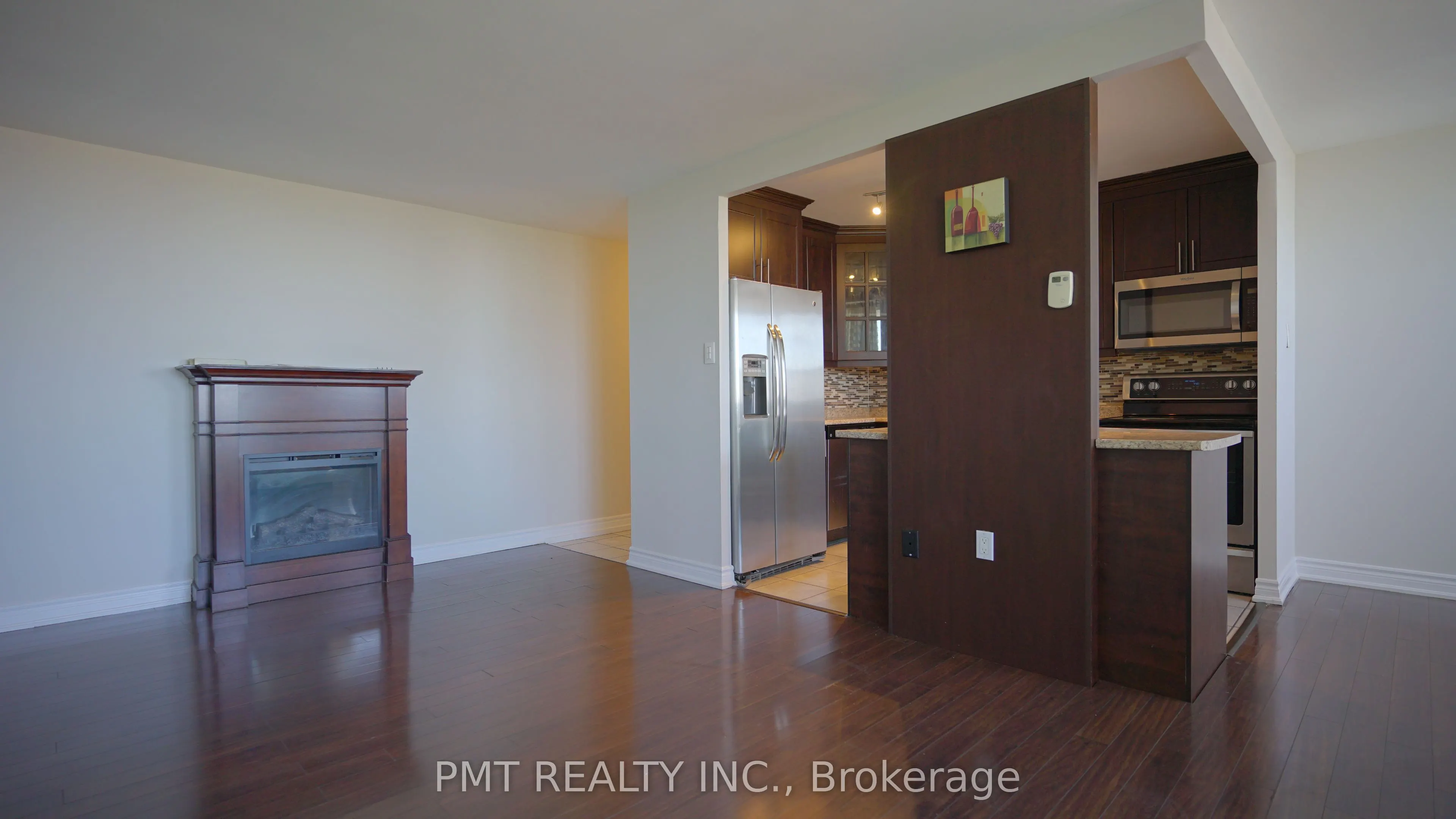 530 Lolita Gardens, #904