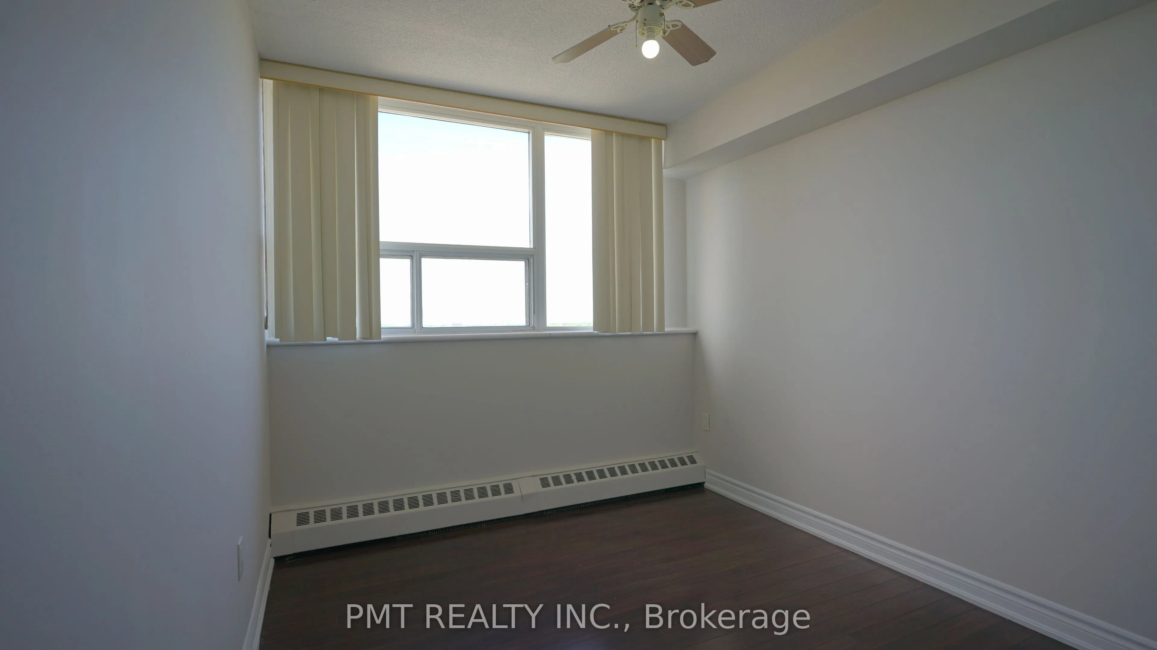 530 Lolita Gardens, #904