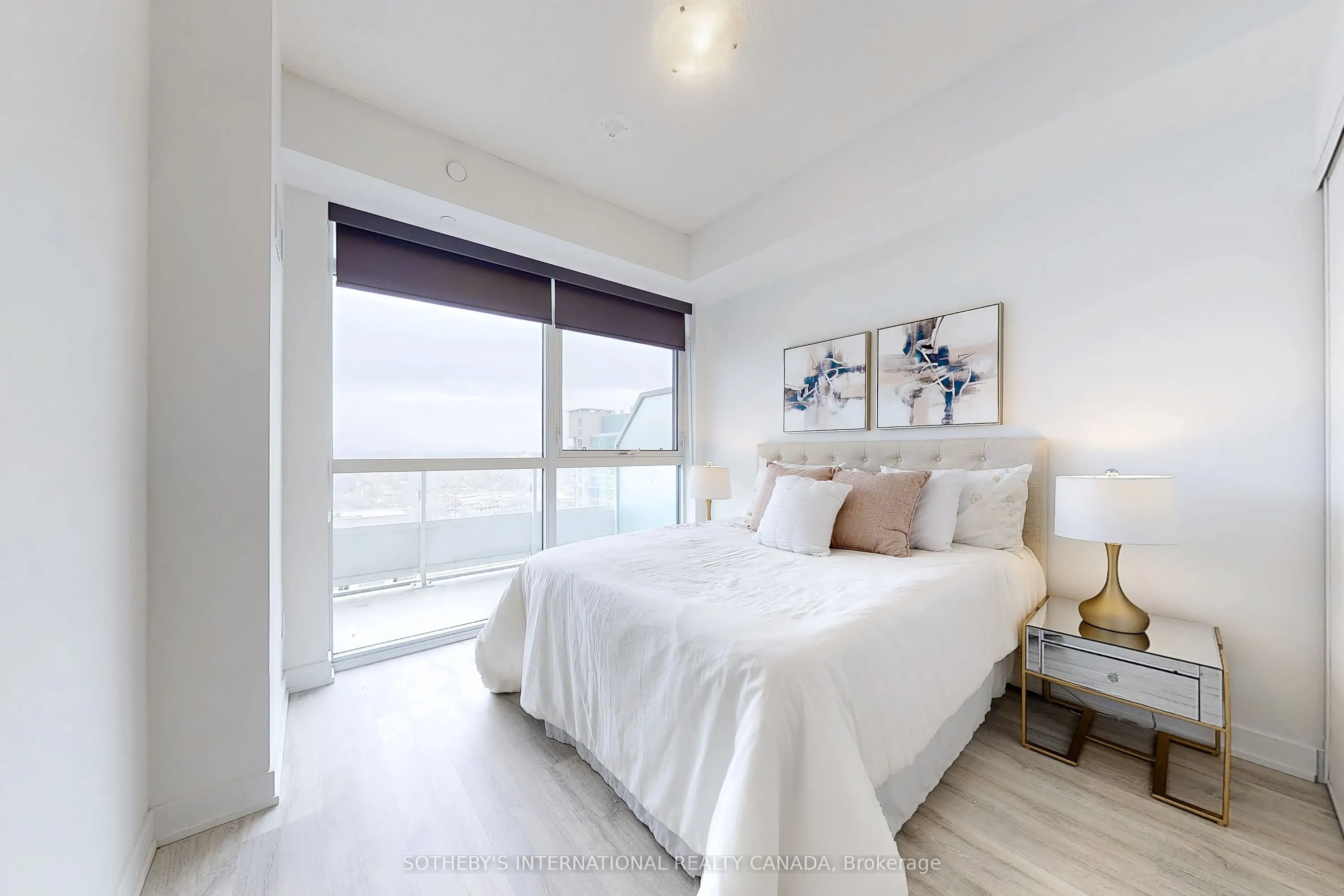 251 Manitoba Street, #2011
