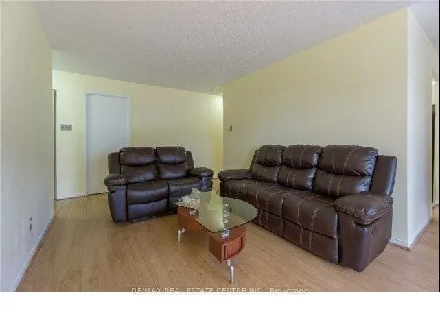 115 Hillcrest Avenue, #2007