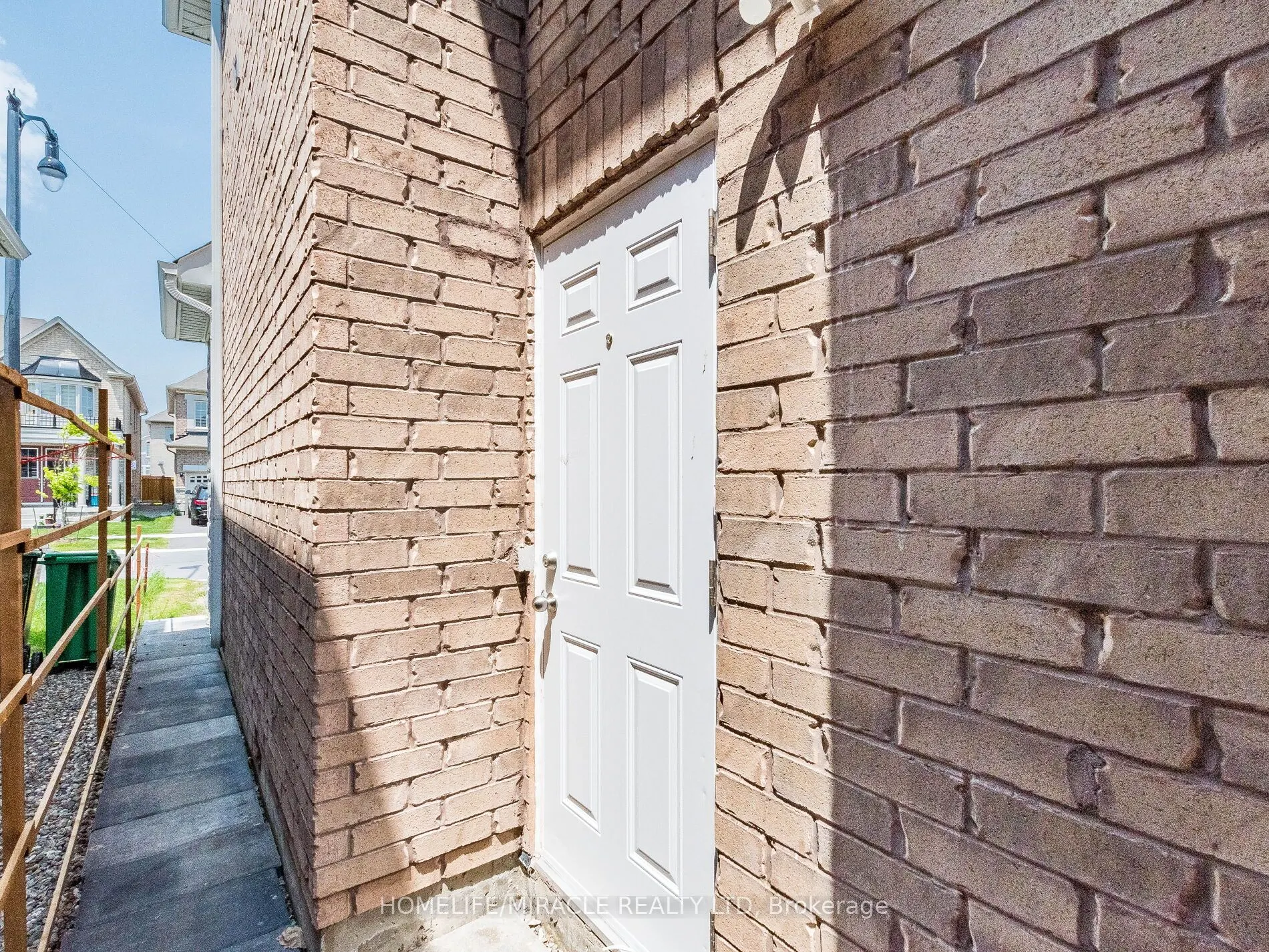 25 Kambalda Road