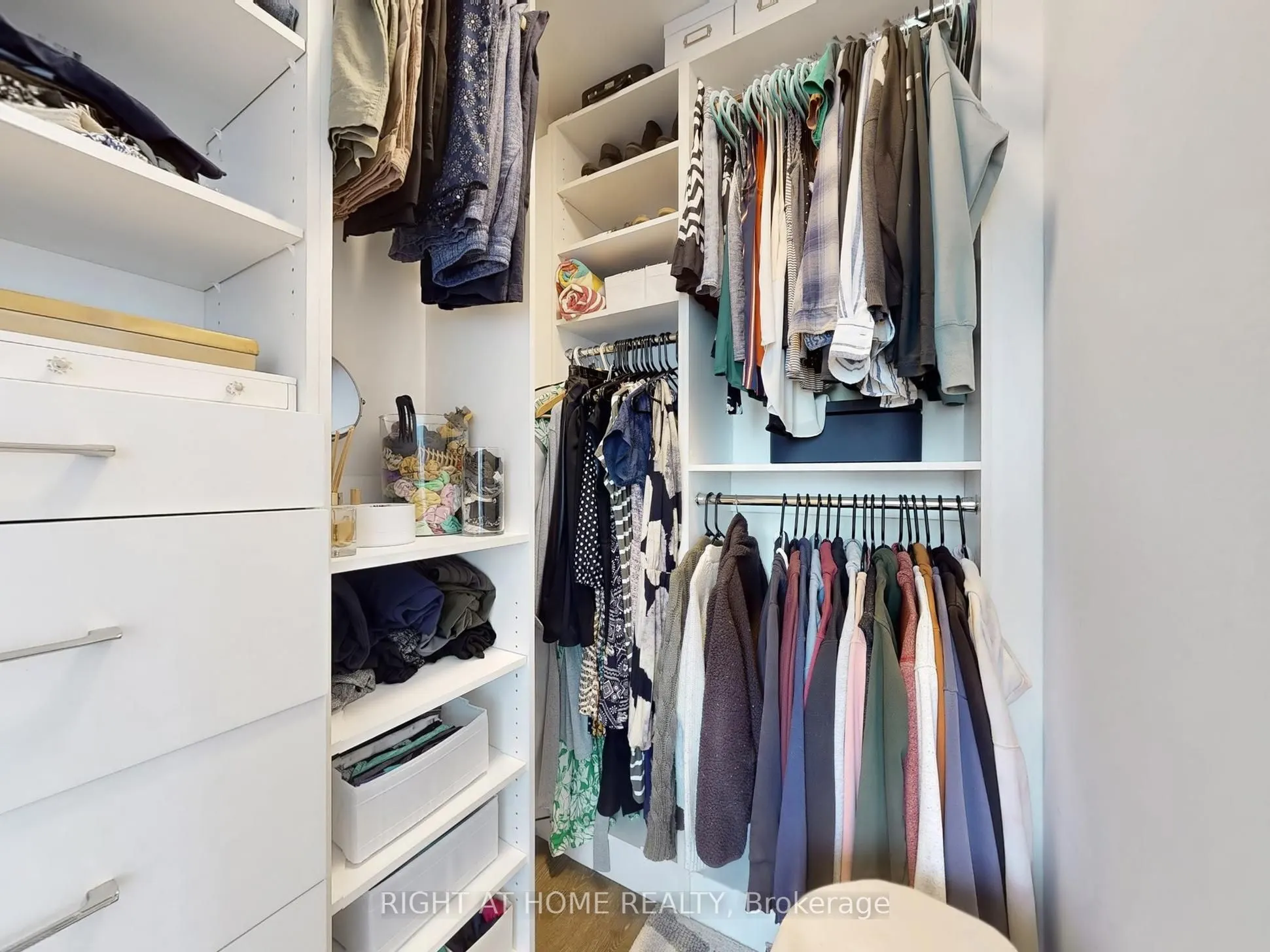 90 Park Lawn Road, #1209