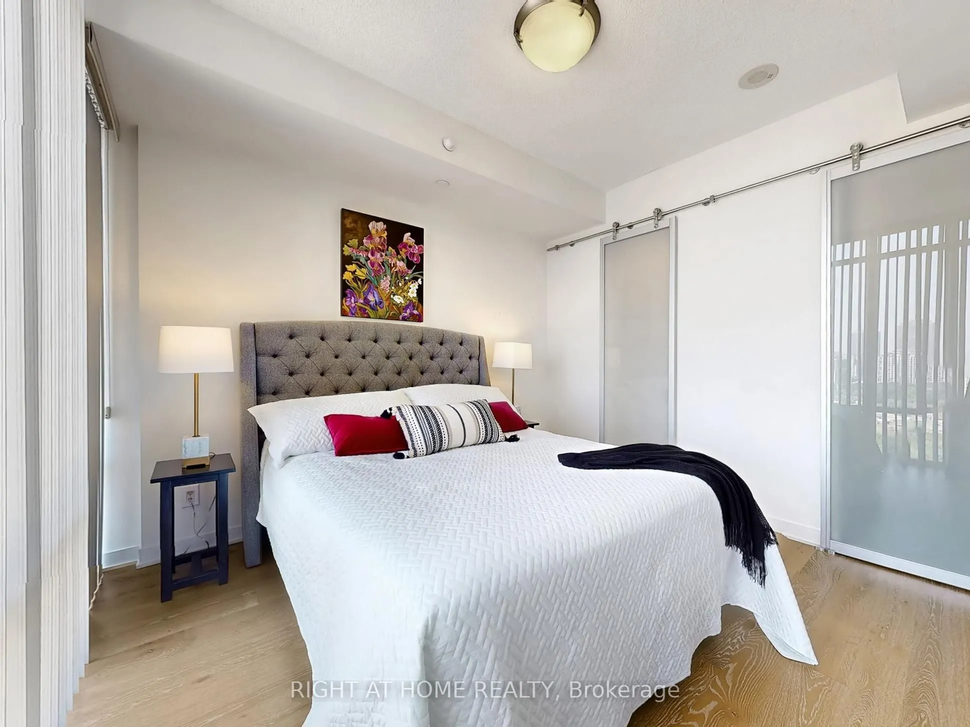 90 Park Lawn Road, #1209
