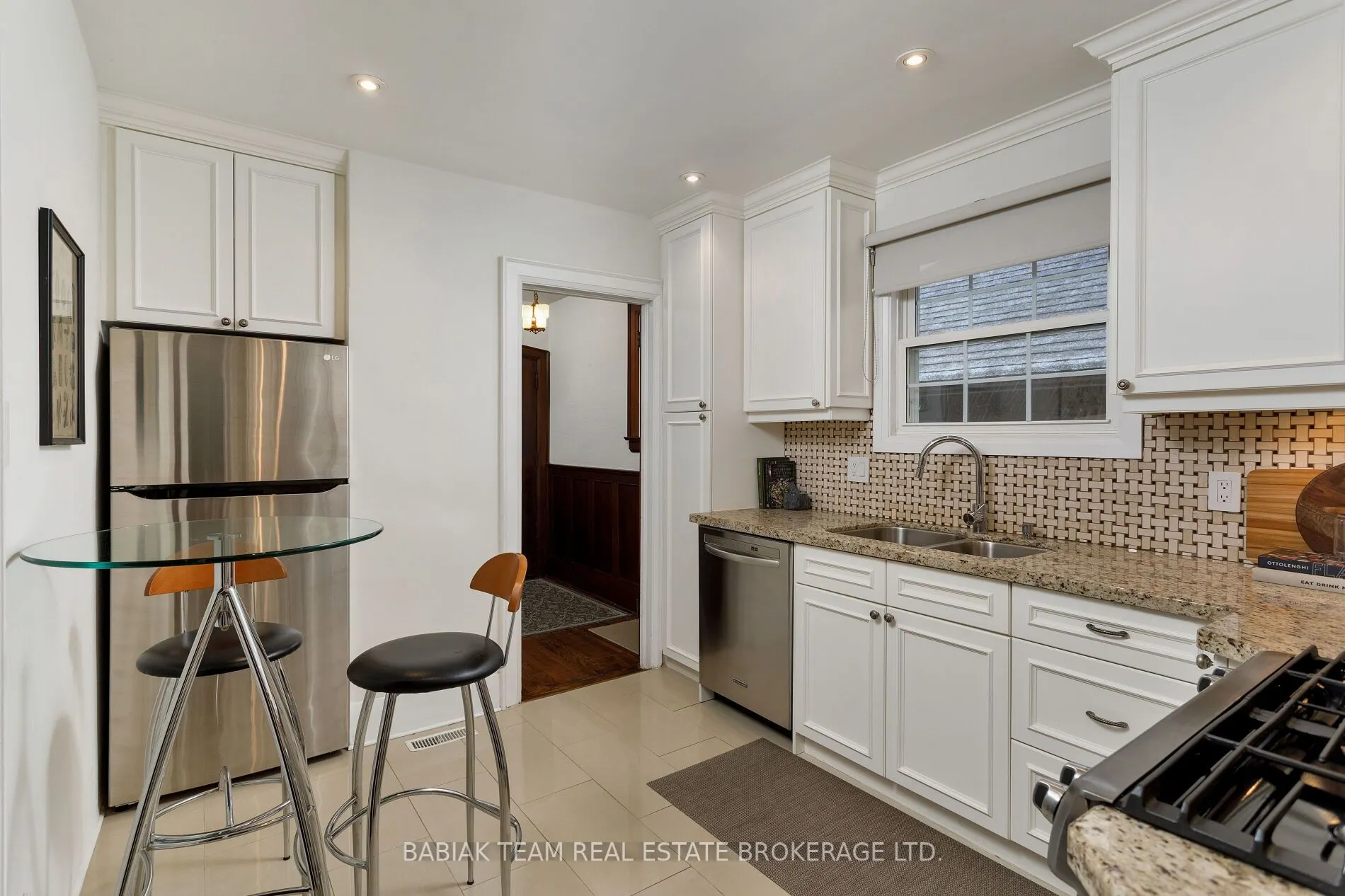 16 Halford Avenue