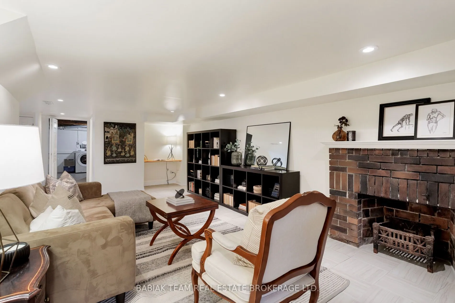 16 Halford Avenue