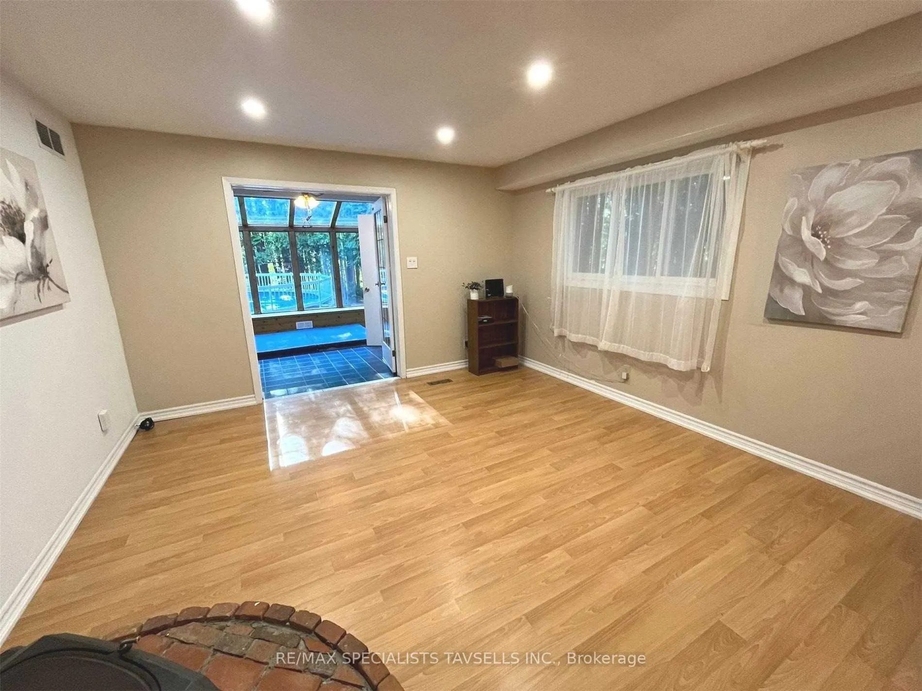 4 Sunshine Mountain Drive