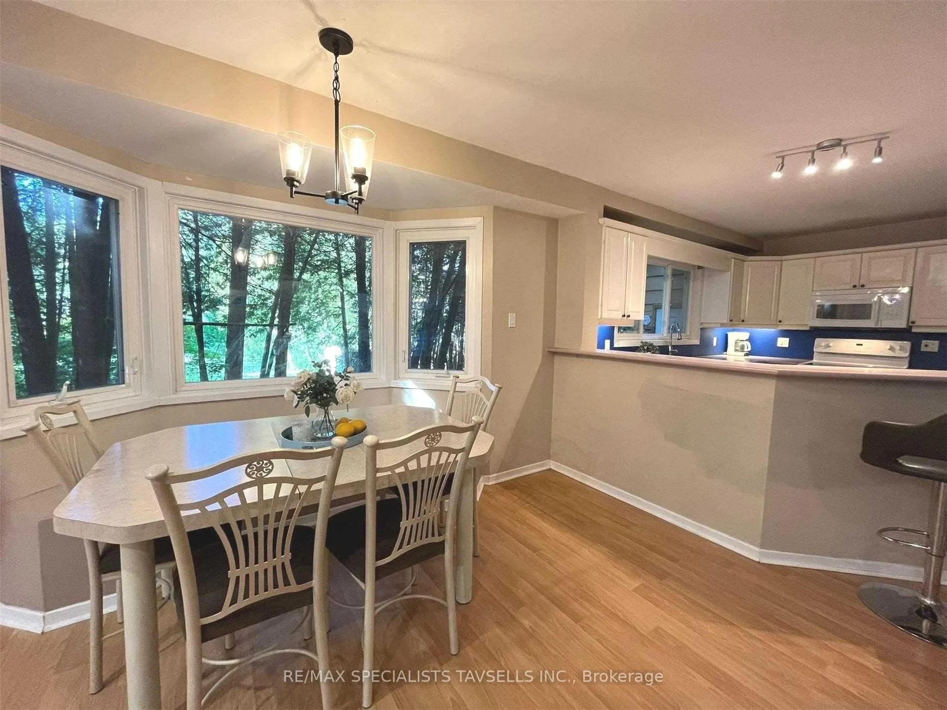 4 Sunshine Mountain Drive