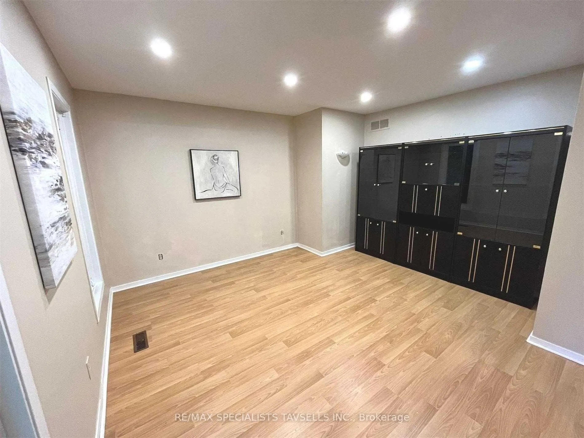 4 Sunshine Mountain Drive