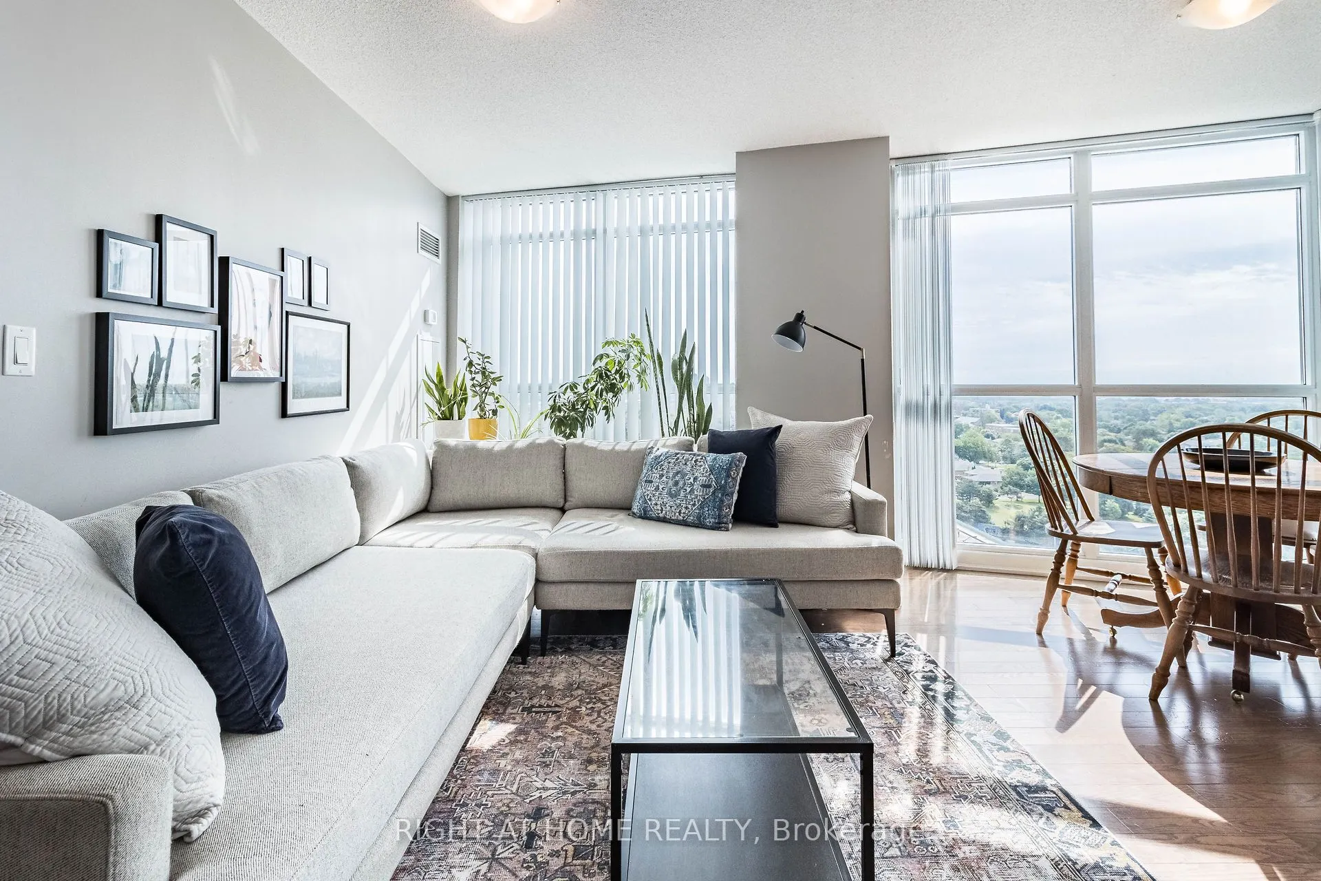 205 Sherway Gardens Road, #1609