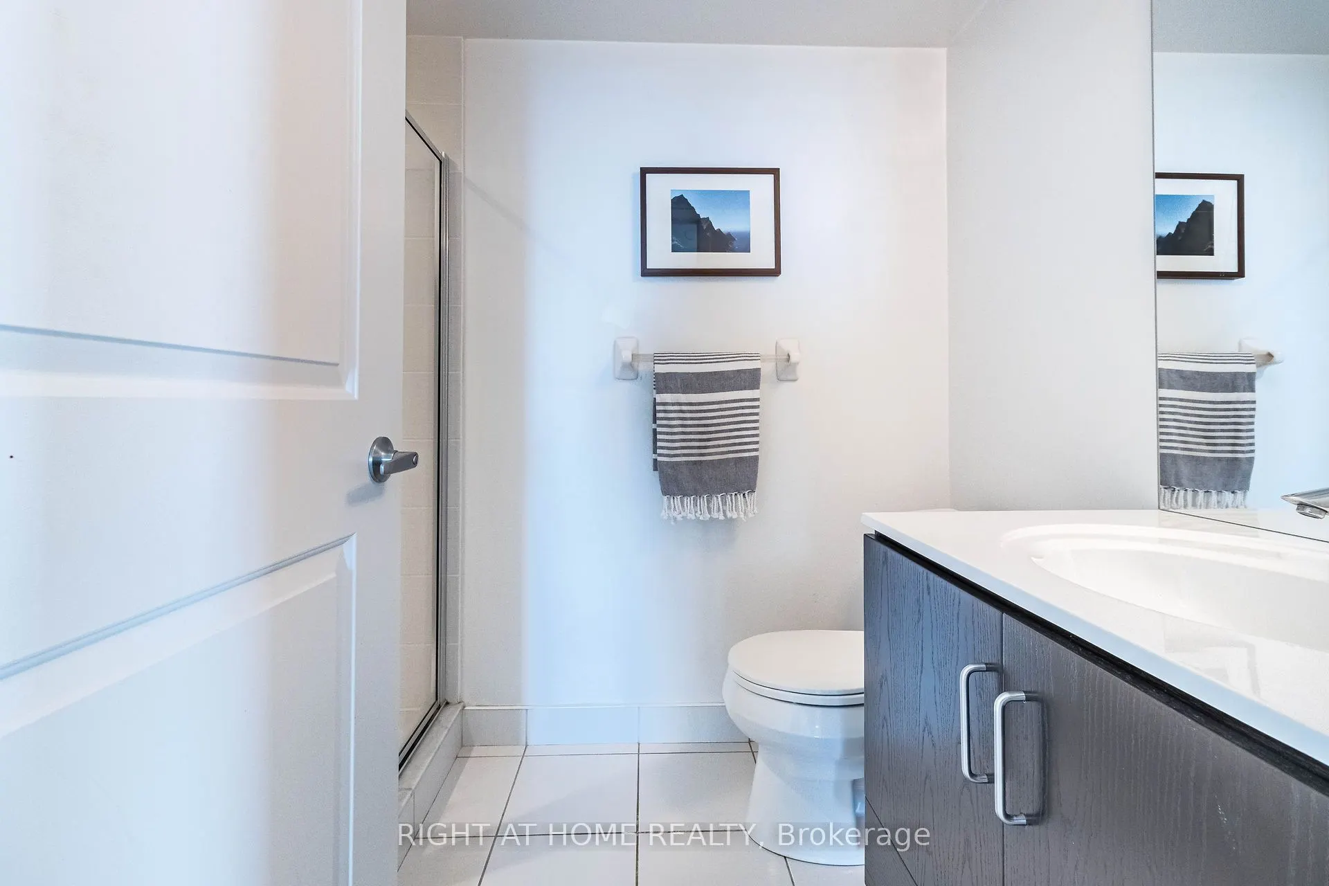 205 Sherway Gardens Road, #1609