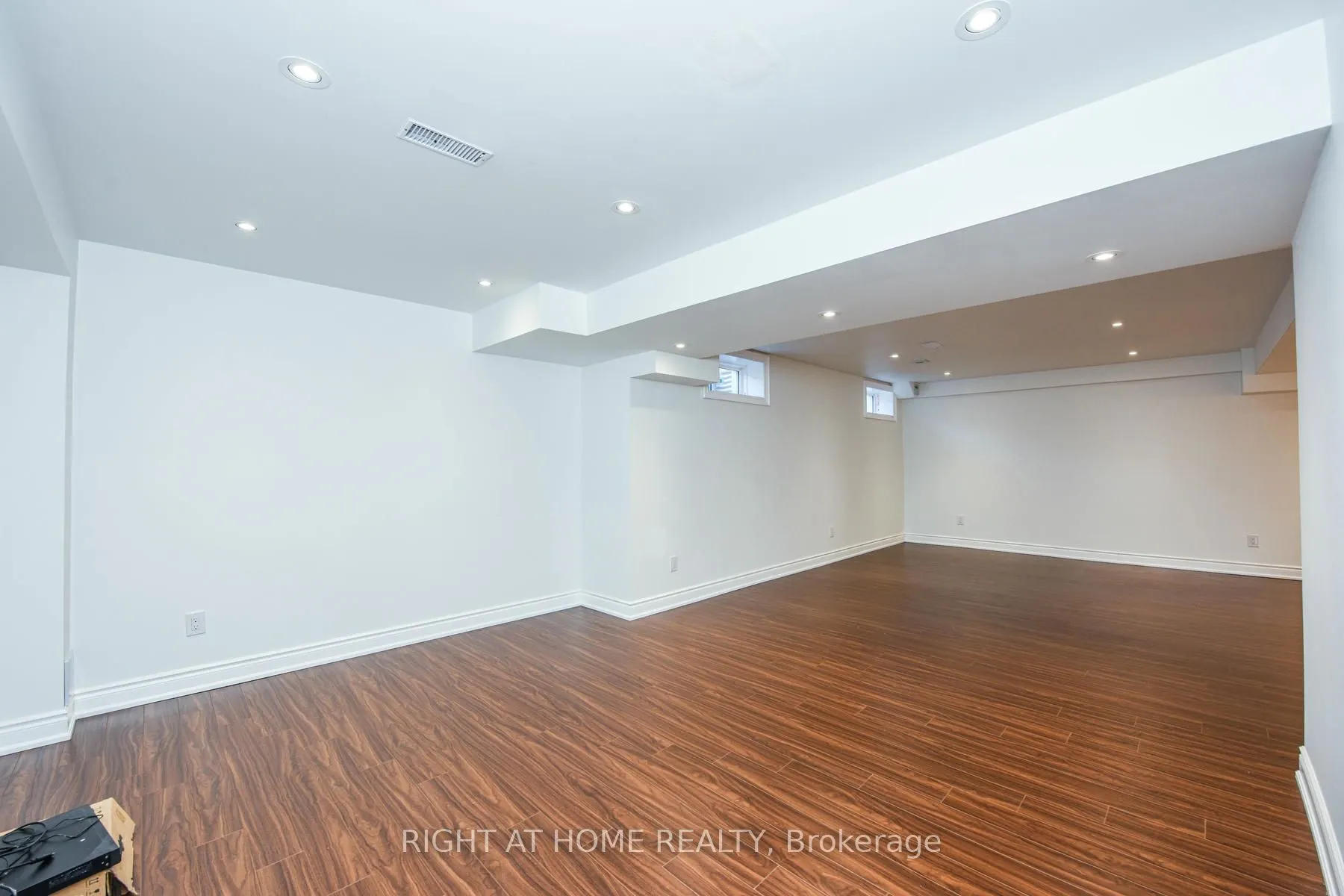 3 Prairie Creek Crescent