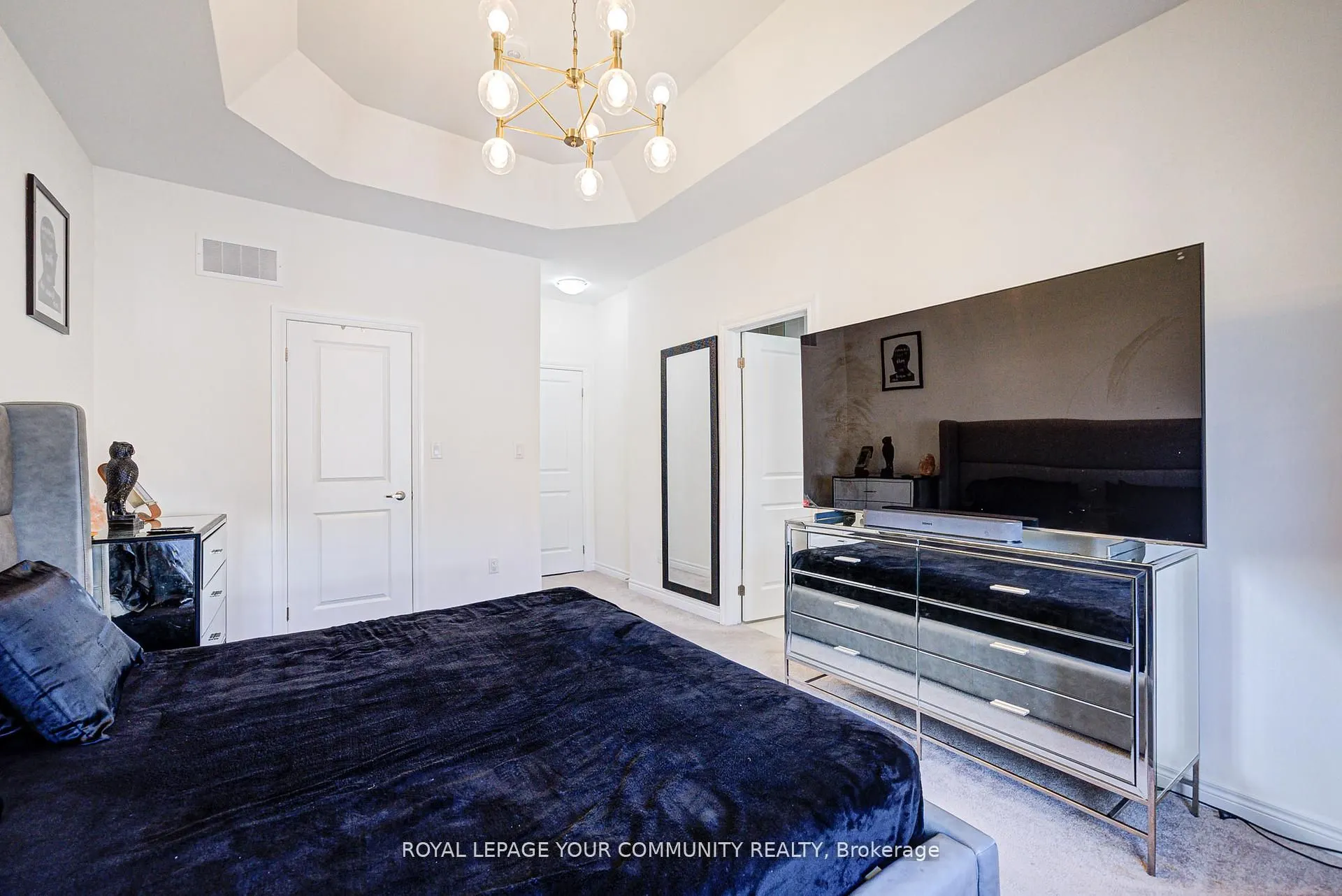 16 Angelfish Road