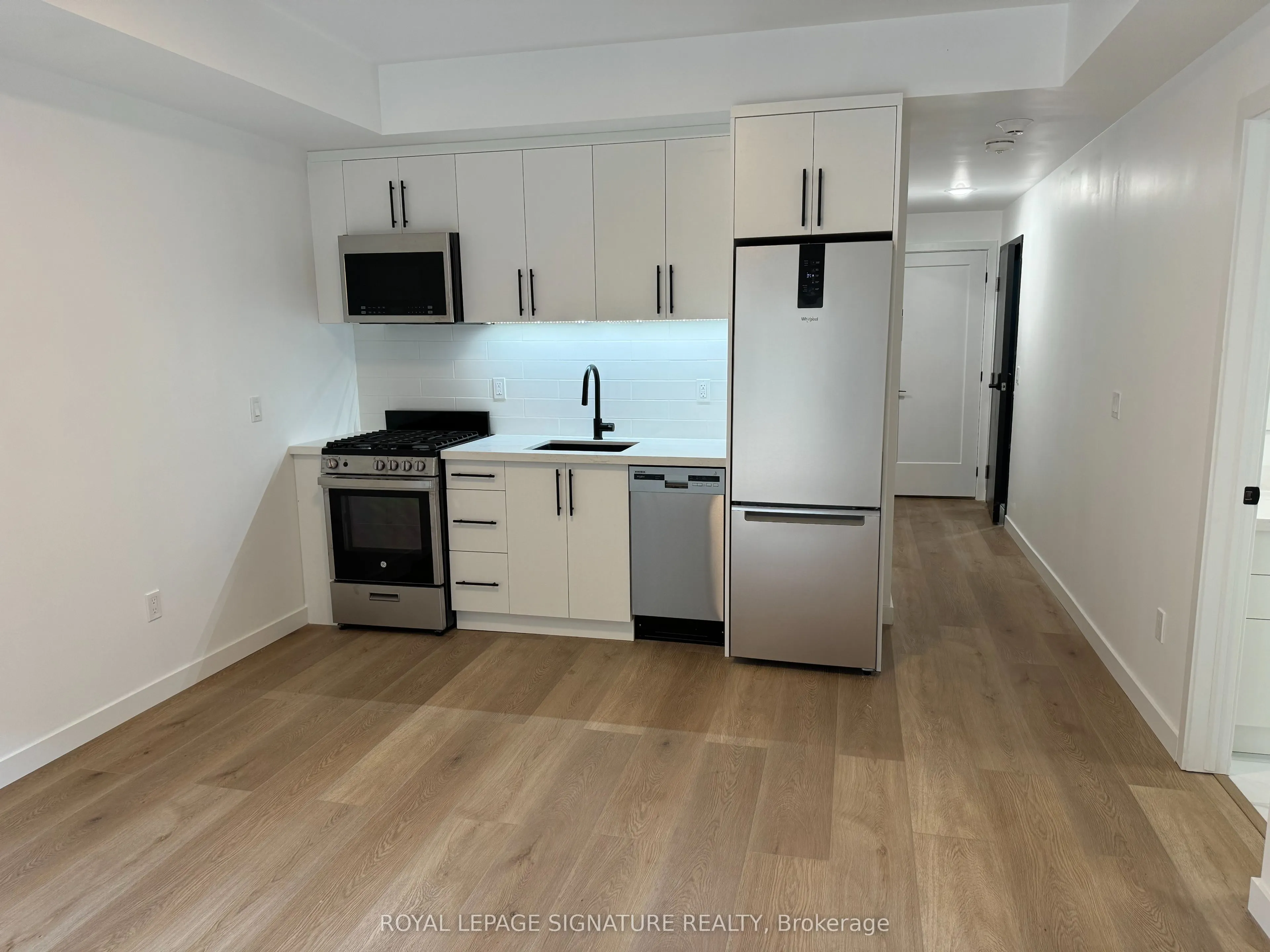 1103 Dufferin Street, #1