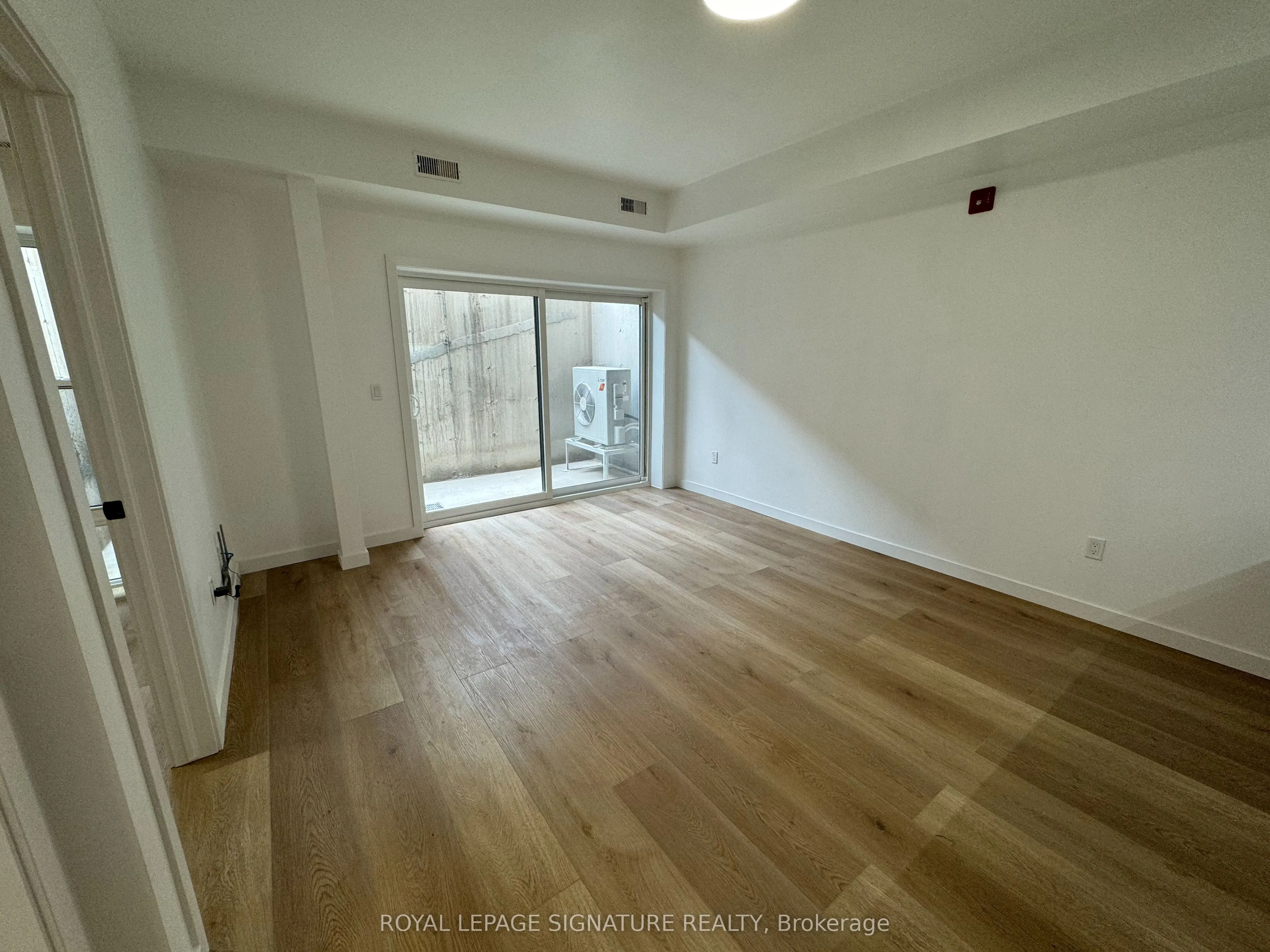 1103 Dufferin Street, #1