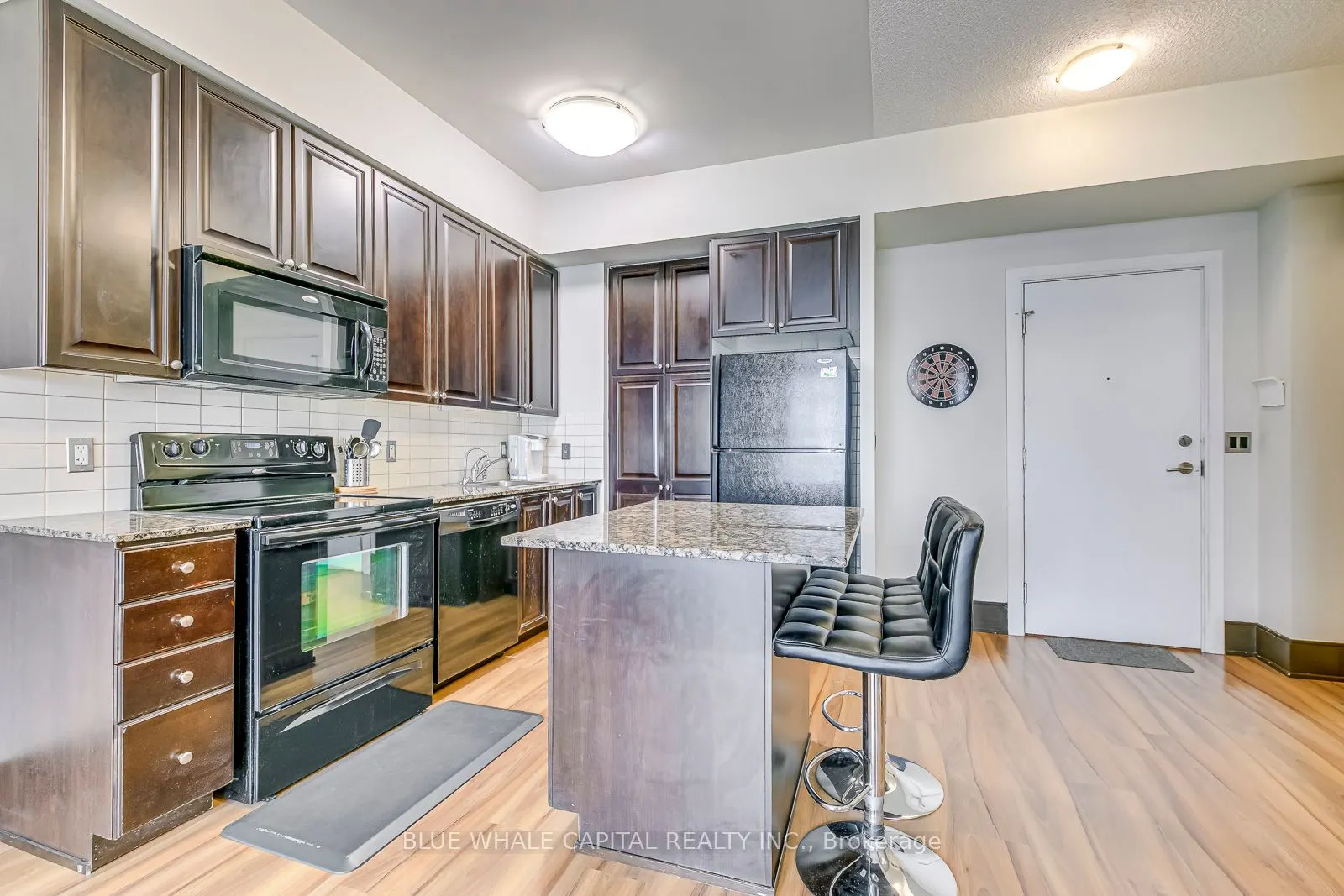 330 Burnhamthorpe Road W, #3005