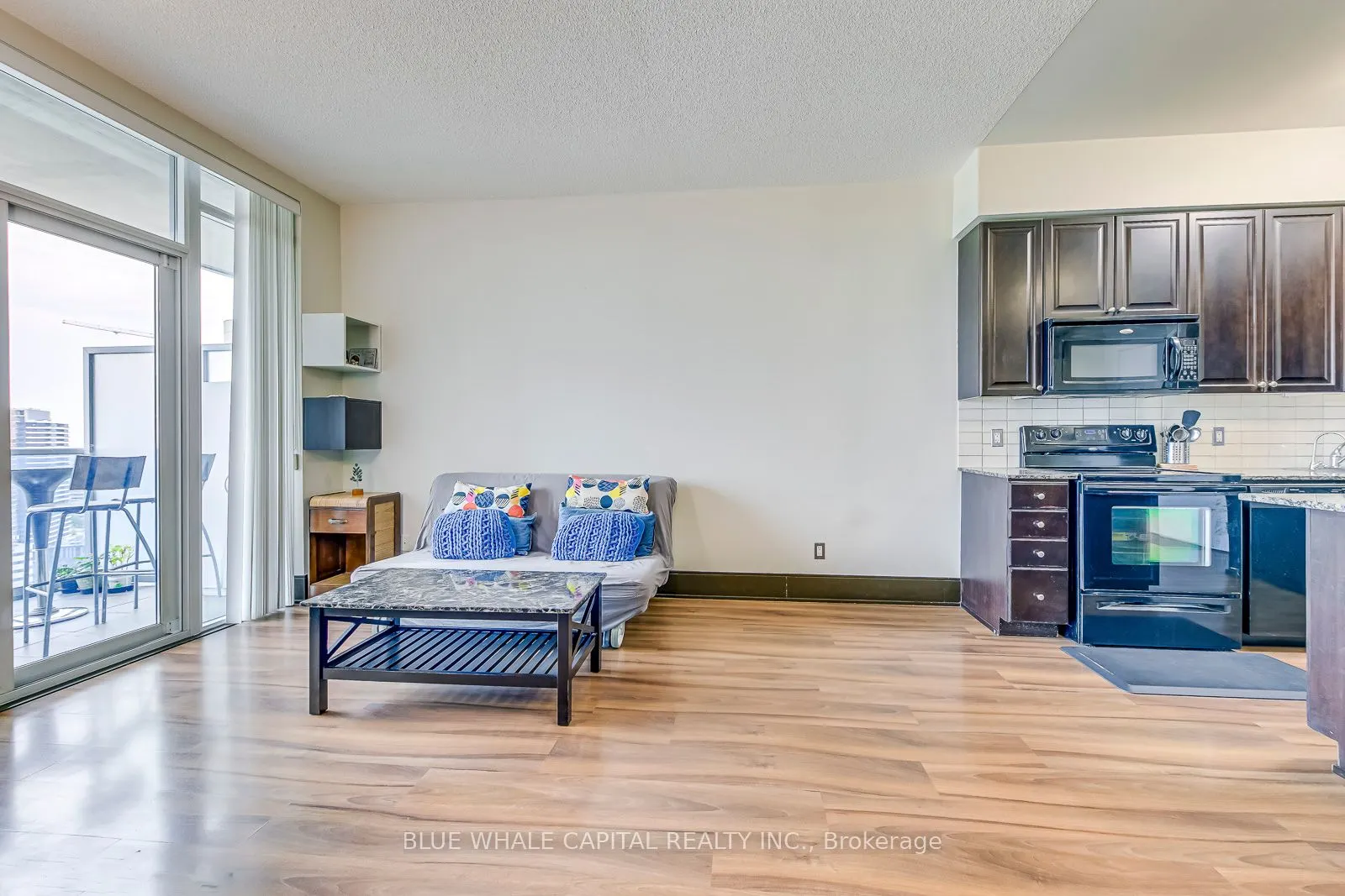 330 Burnhamthorpe Road W, #3005