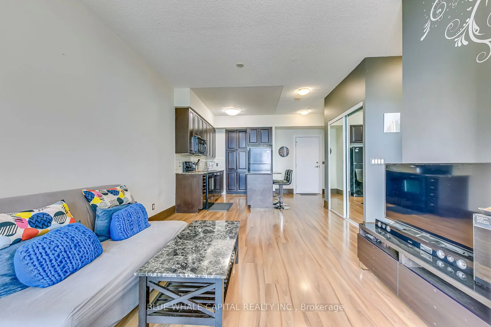 330 Burnhamthorpe Road W, #3005
