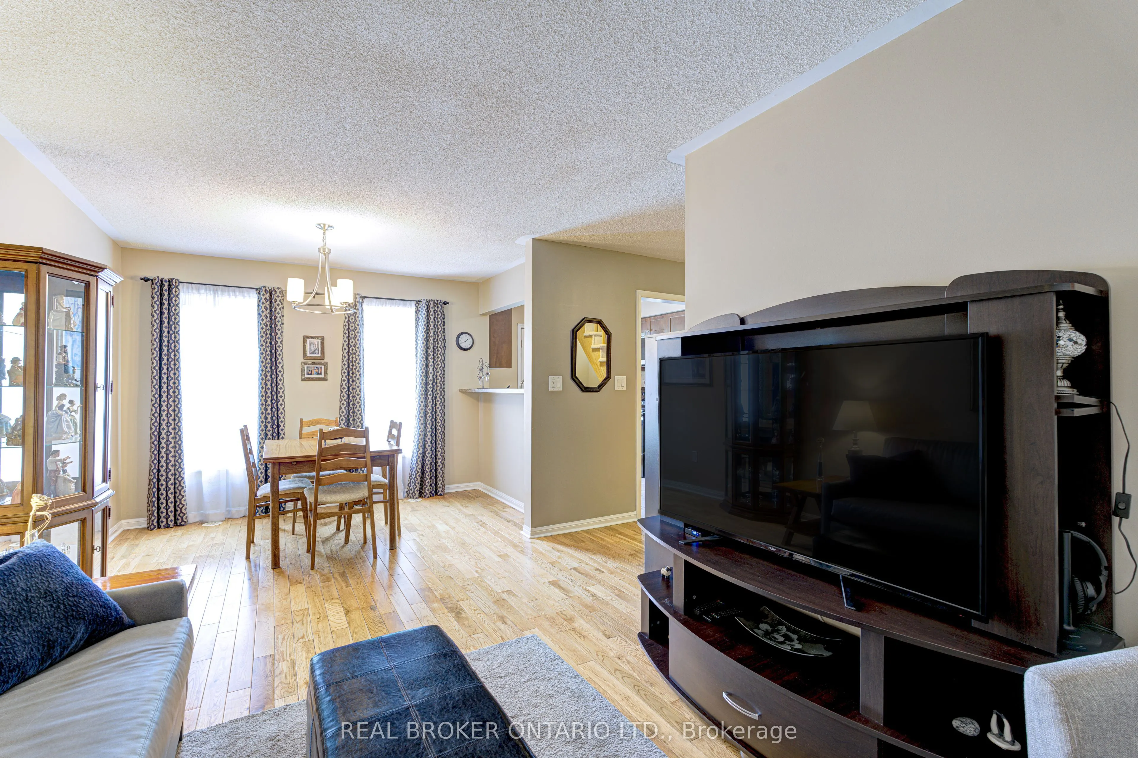 253 Wetenhall Landing