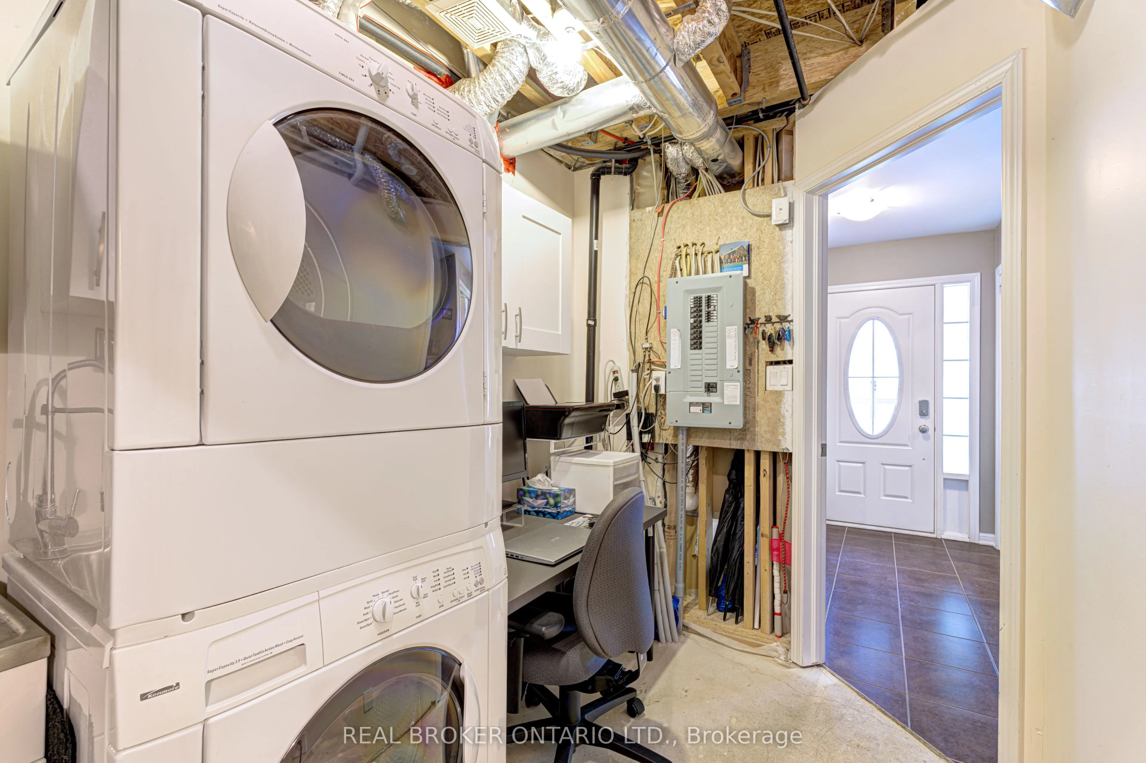 253 Wetenhall Landing