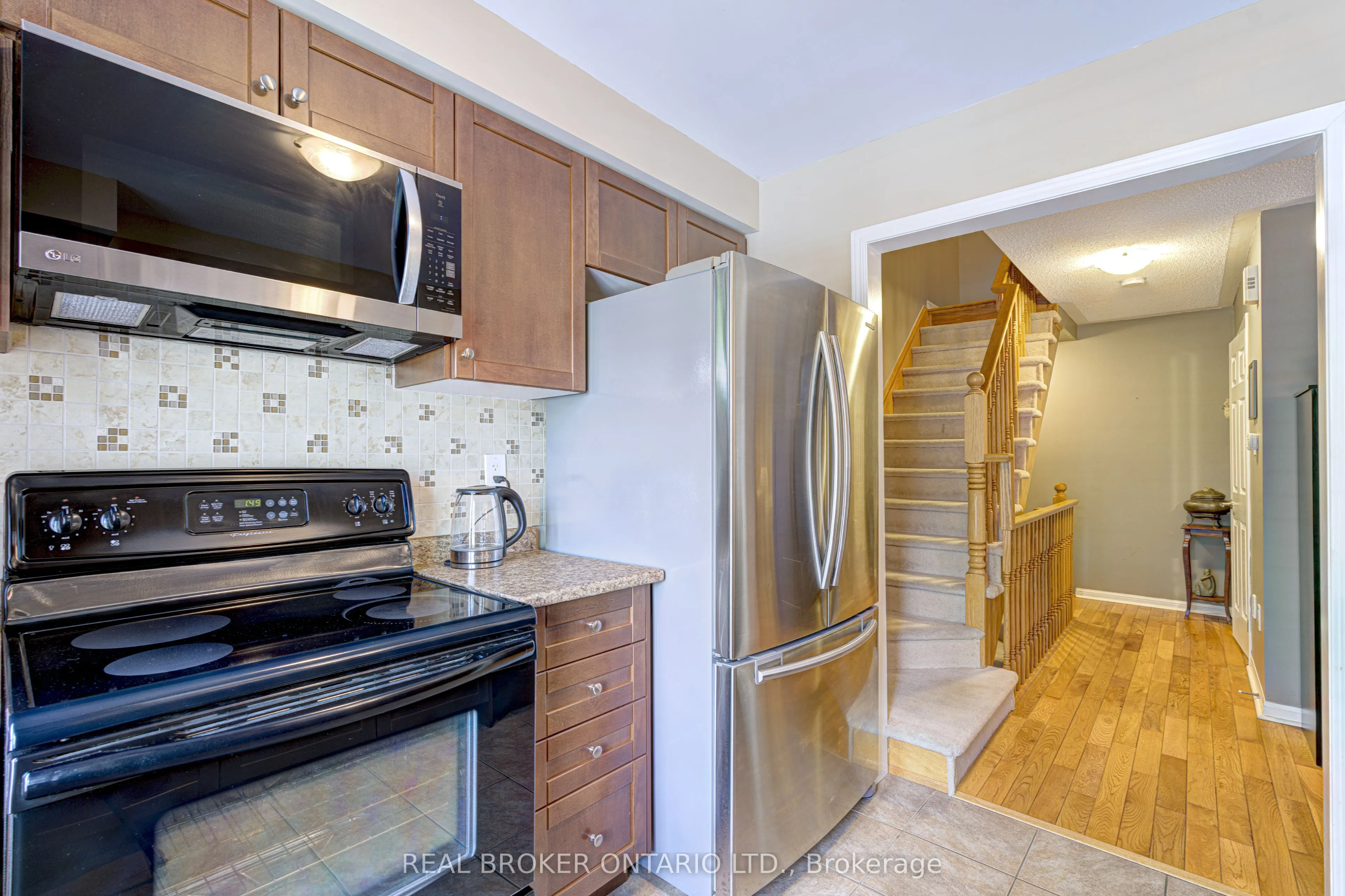 253 Wetenhall Landing