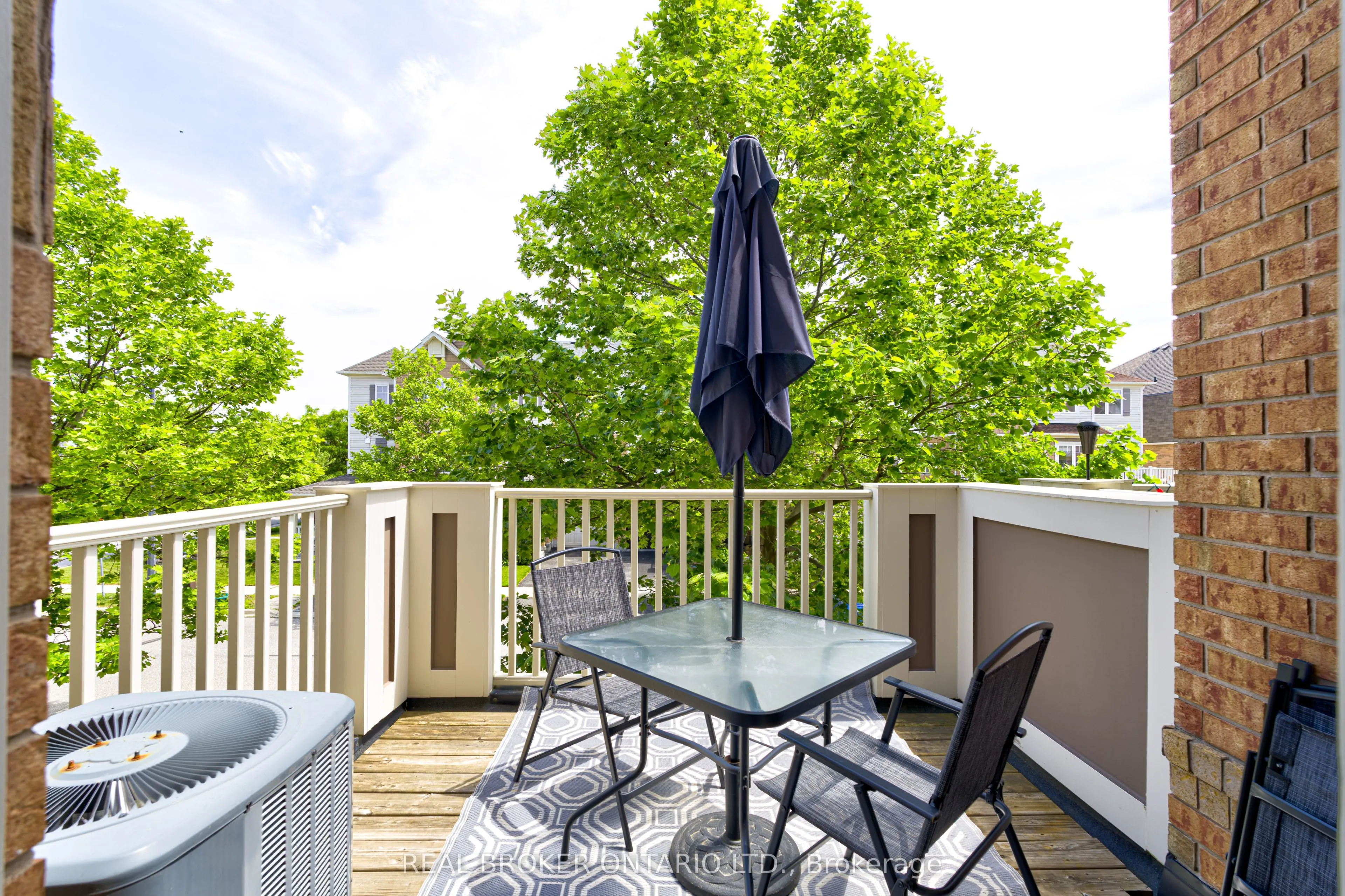 253 Wetenhall Landing