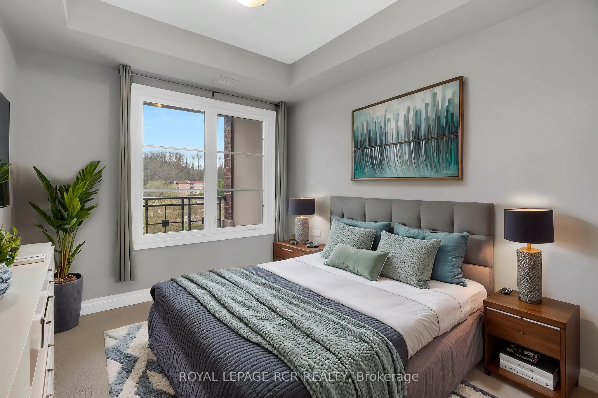 60 Ann Street, #402