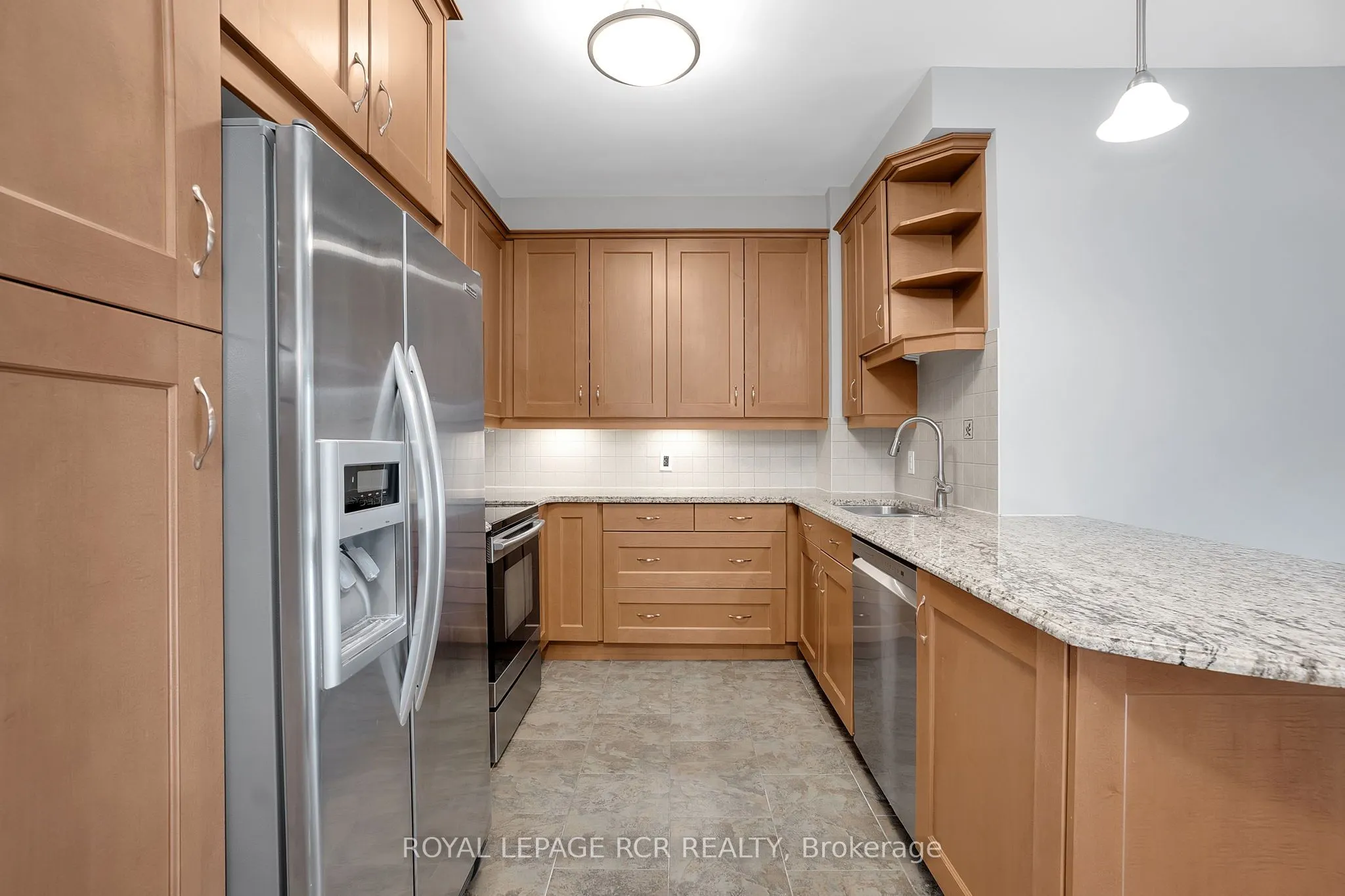 60 Ann Street, #402