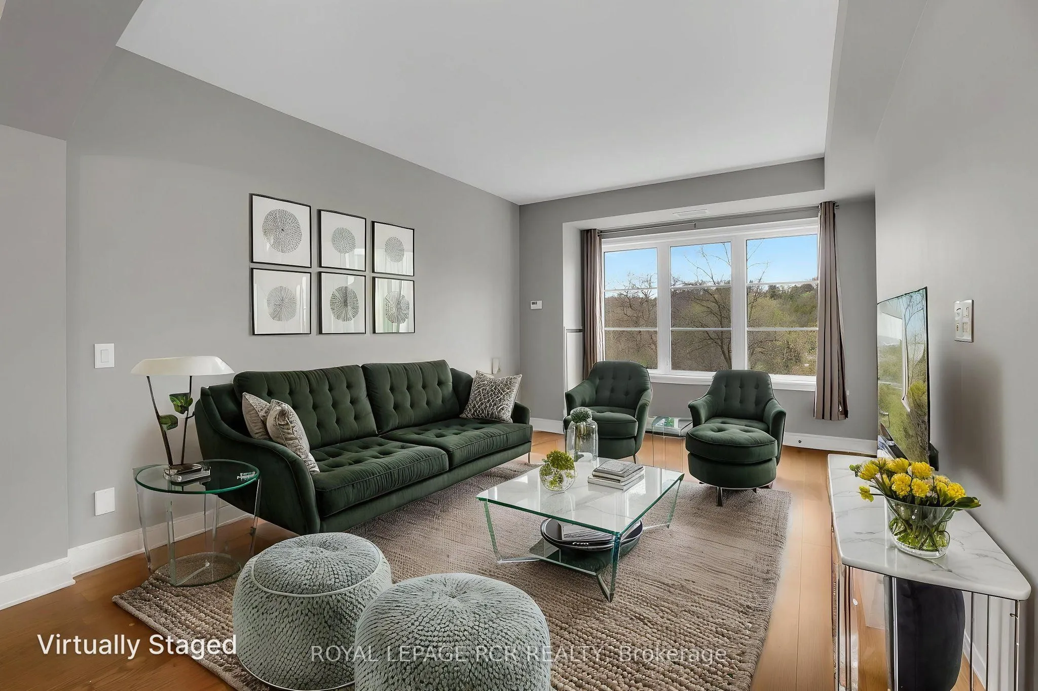 60 Ann Street, #402