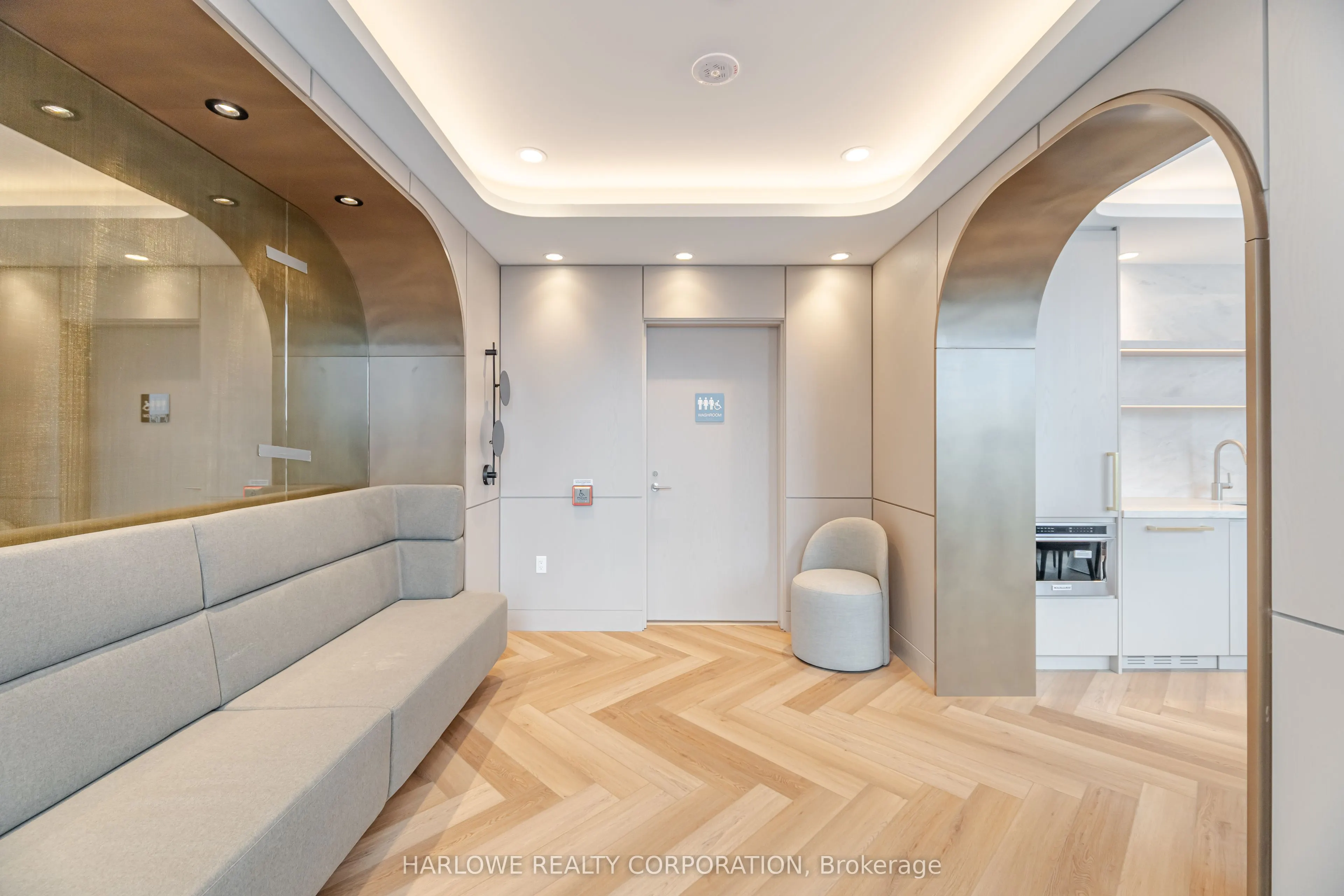 3006 William Cutmore Boulevard, #1207