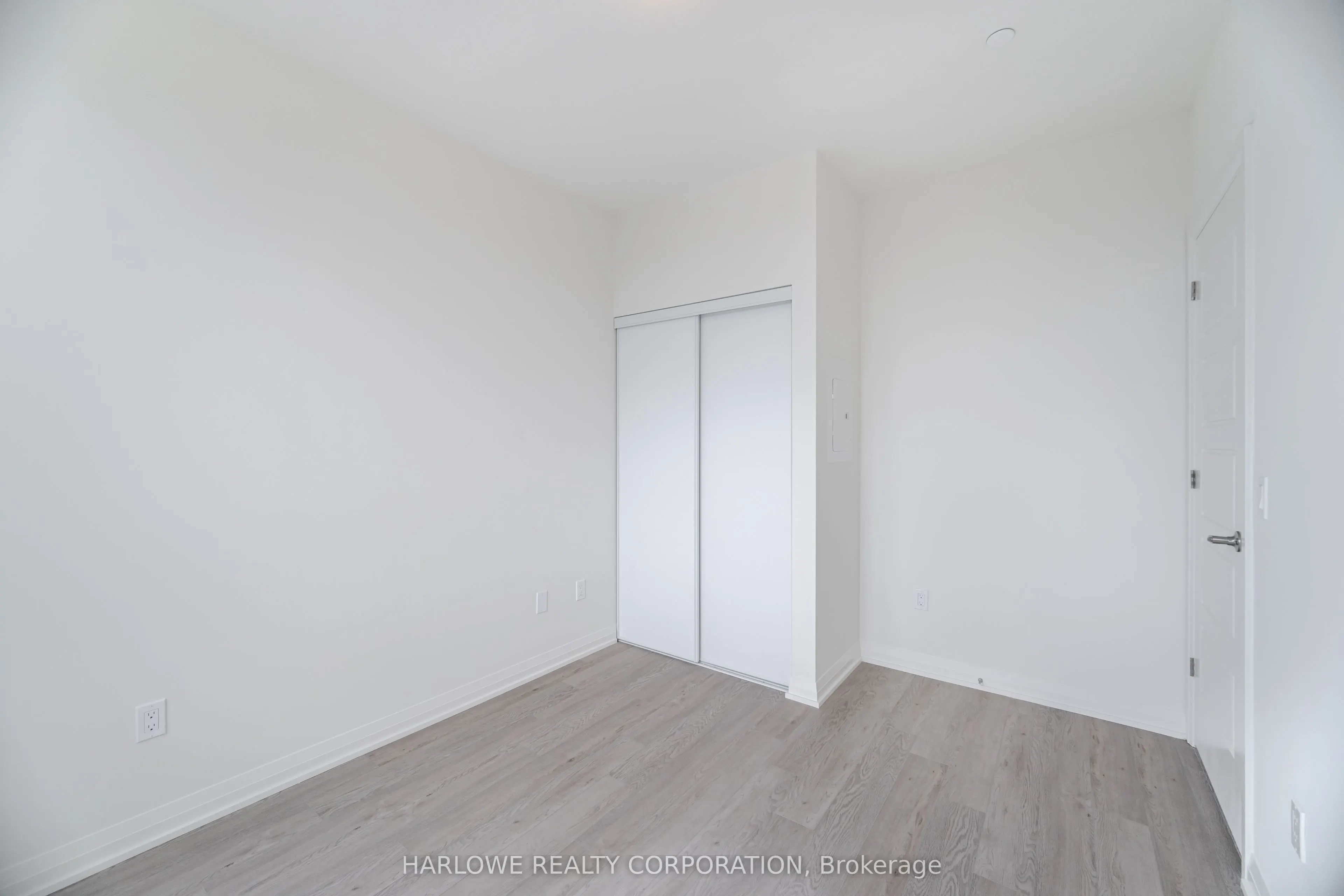 3006 William Cutmore Boulevard, #1207