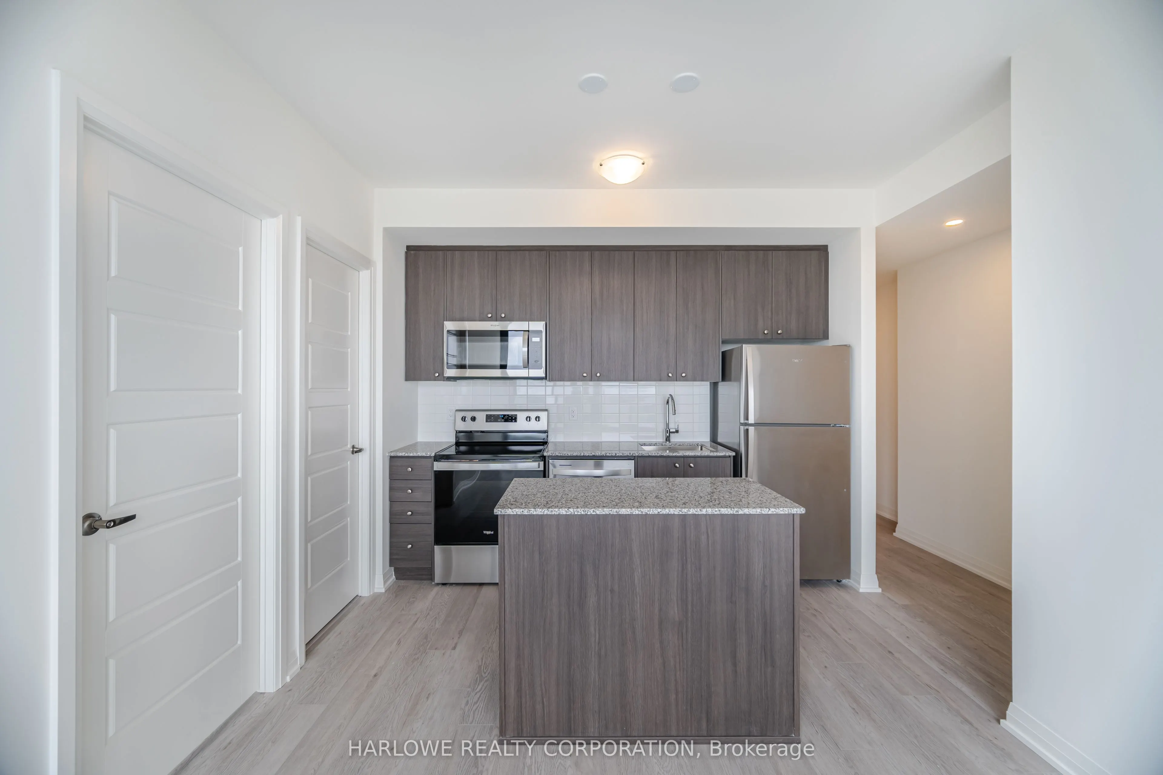 3006 William Cutmore Boulevard, #1207