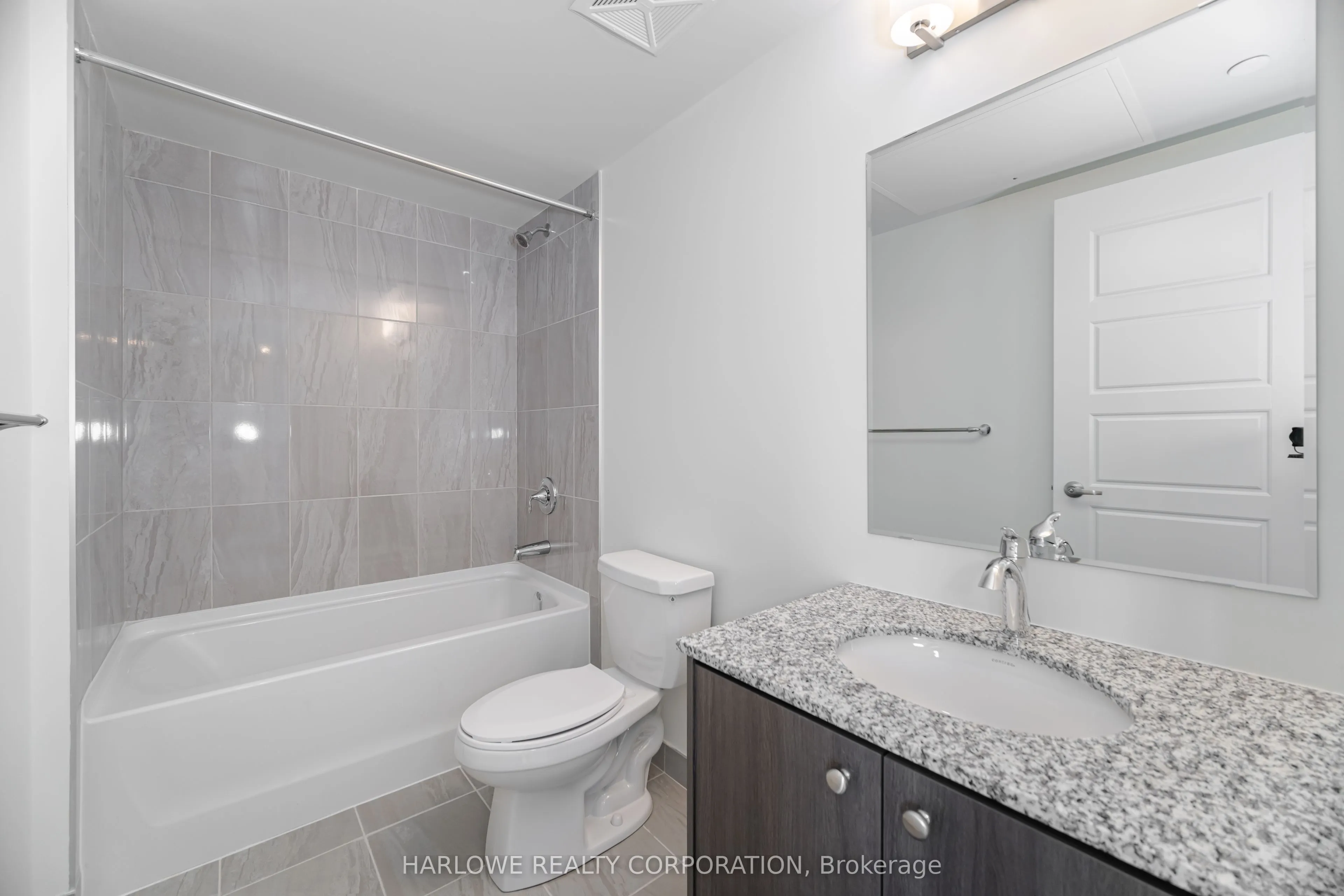 3006 William Cutmore Boulevard, #1207