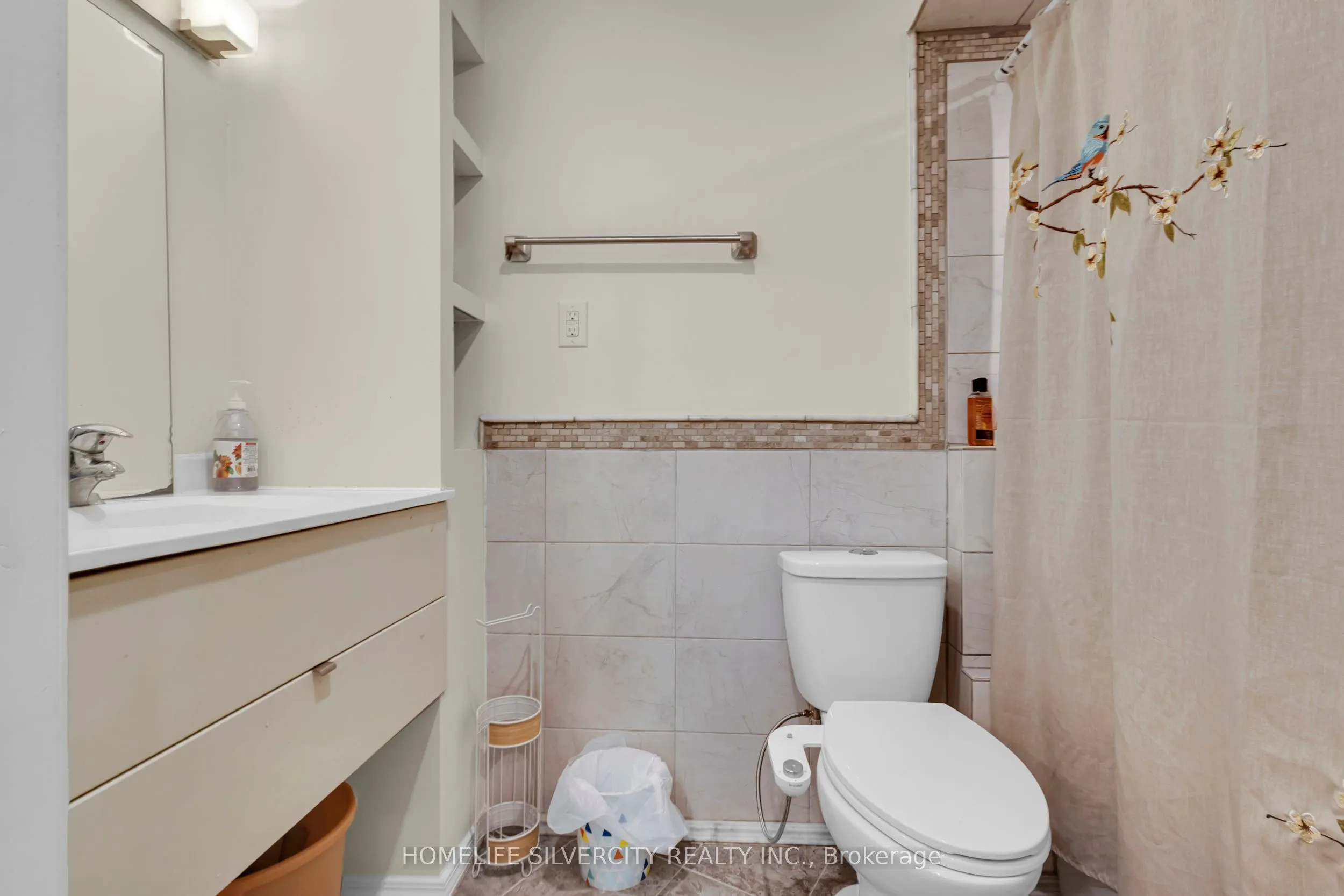 38 George Robinson Drive