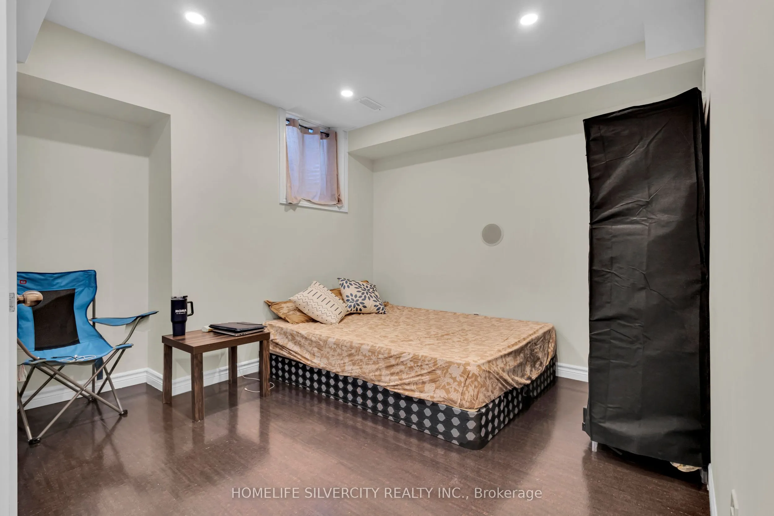 38 George Robinson Drive