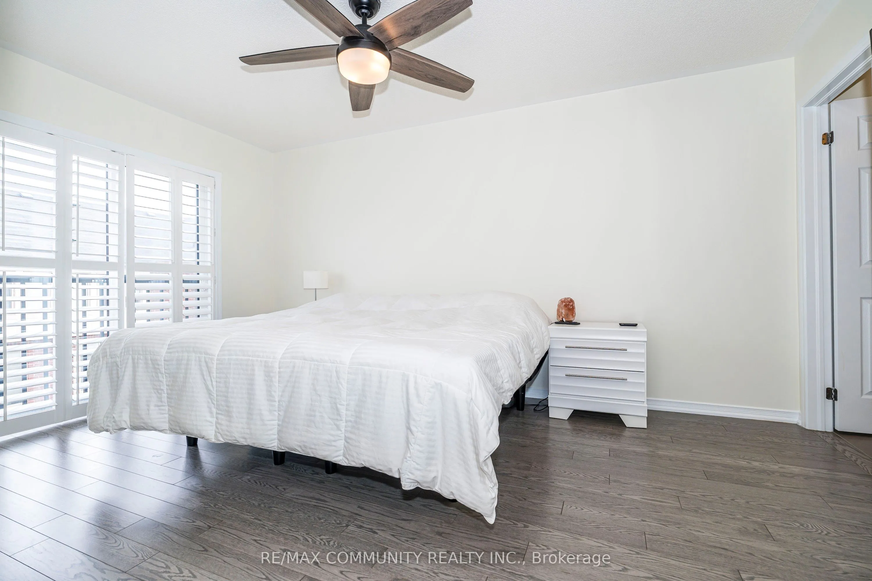 2057 Cliff Road, #64